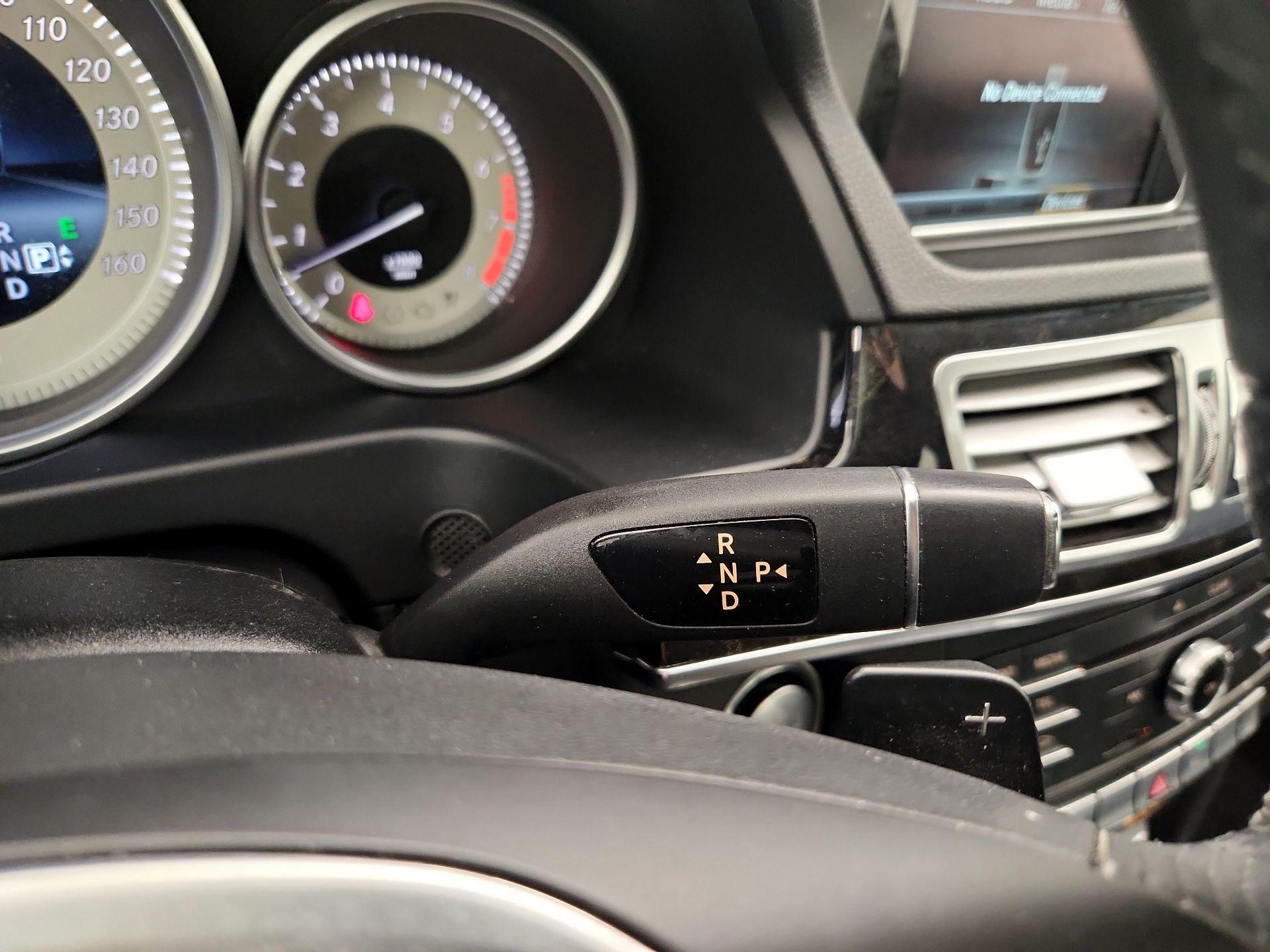 Thumbnail: 2016 Mercedes-Benz E-Class - 18