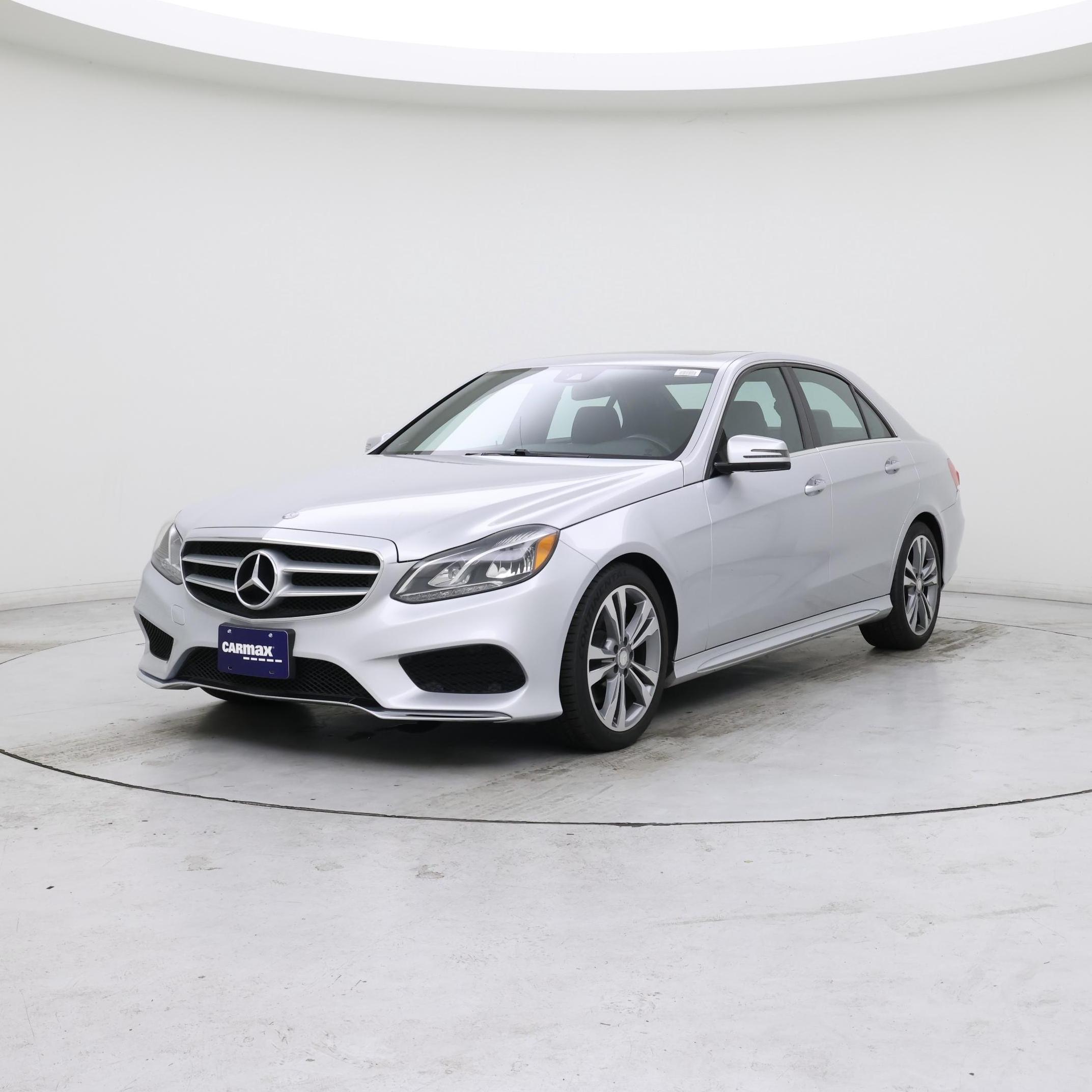Thumbnail: 2016 Mercedes-Benz E-Class - 4