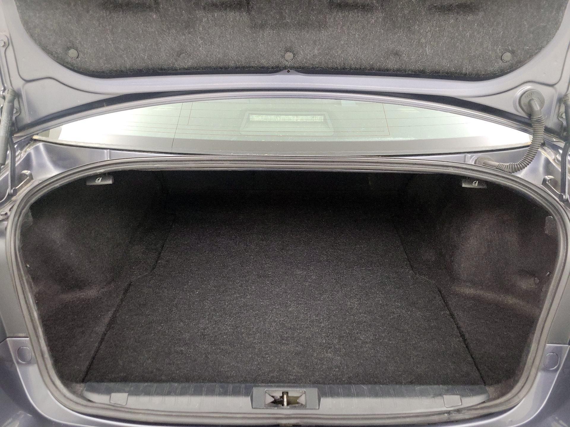 Thumbnail: 2015 Subaru Legacy - 20