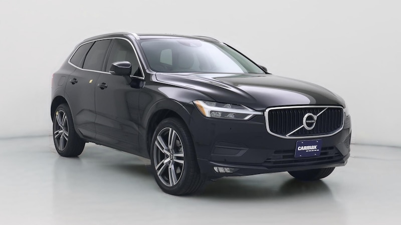 2021 Volvo XC60 T5 Momentum Hero Image