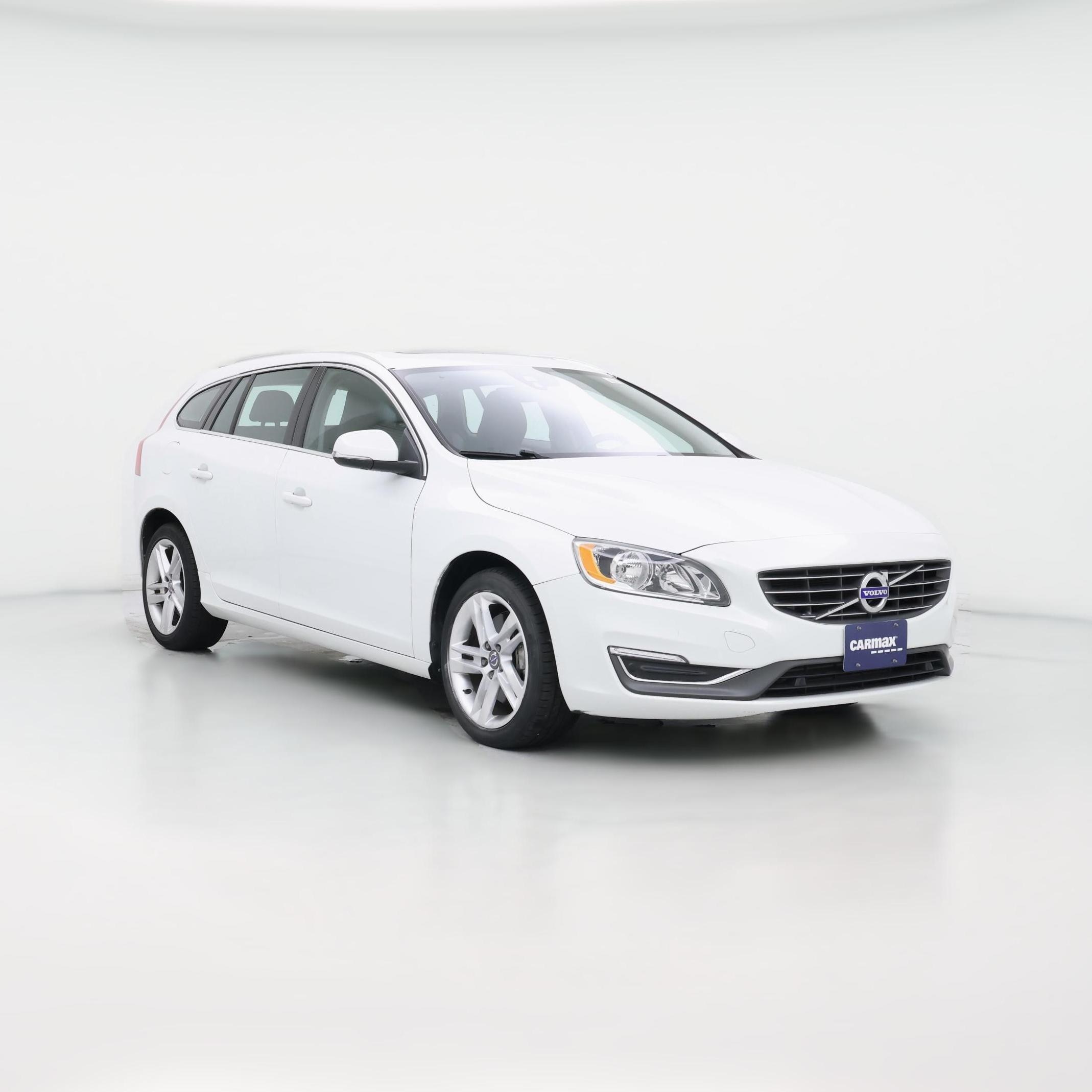 Thumbnail: 2015 Volvo V60 - 1