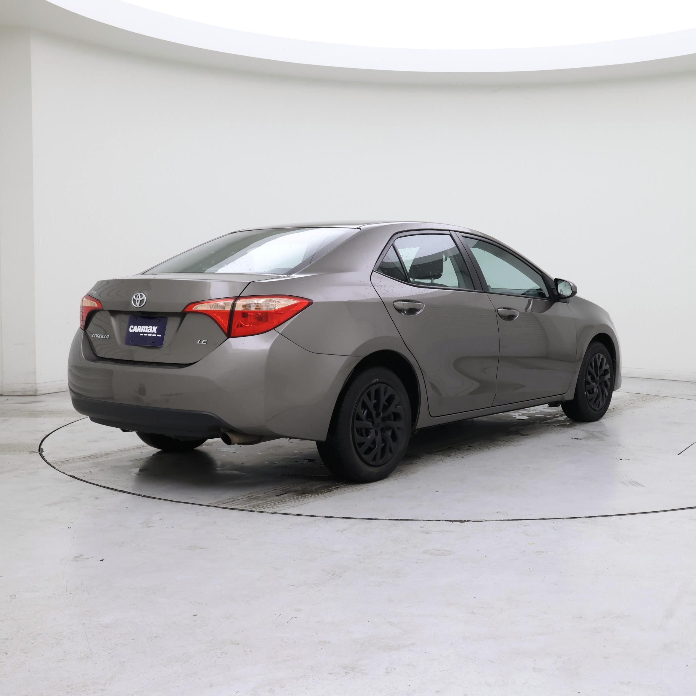 Thumbnail: 2017 Toyota Corolla - 8