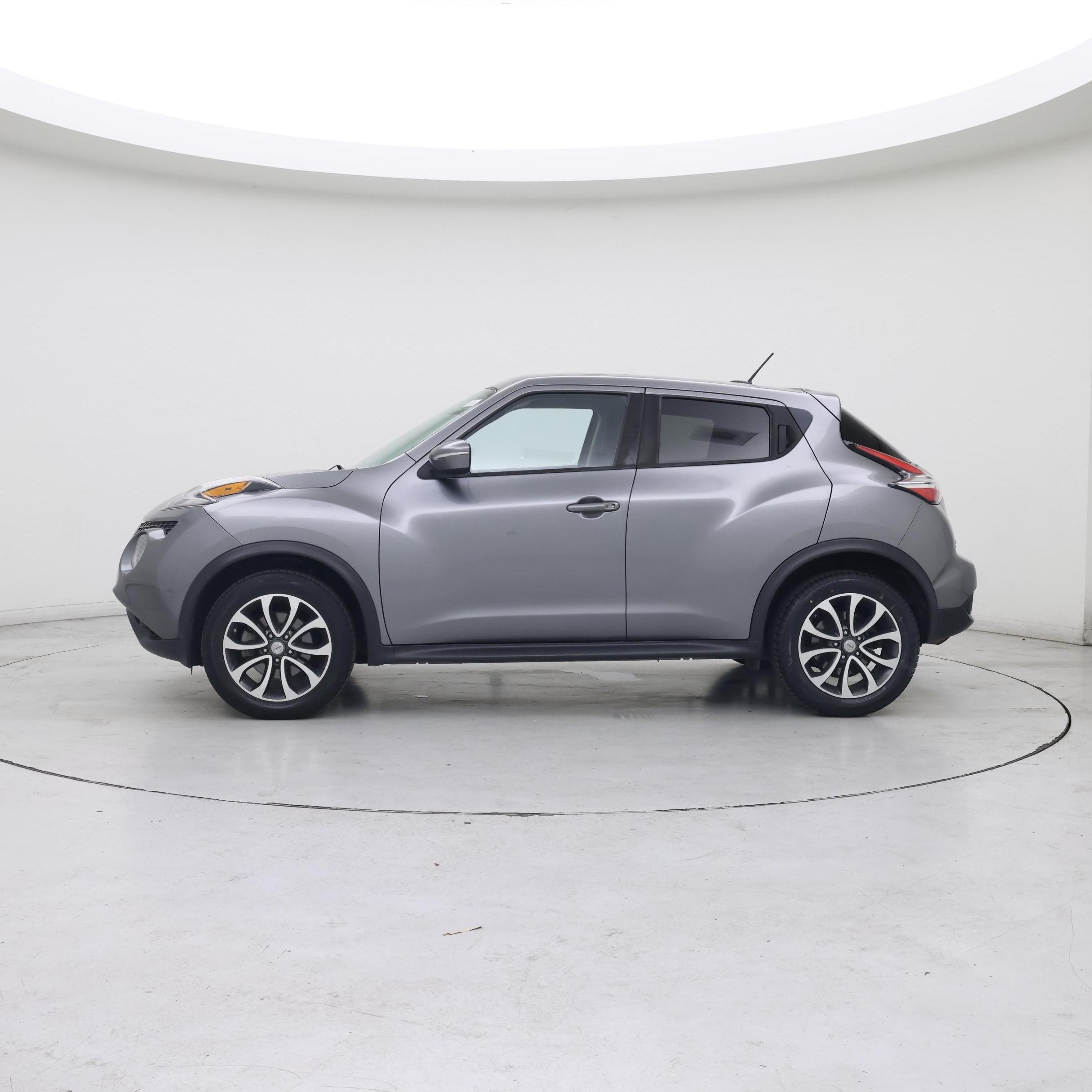 Thumbnail: 2017 Nissan Juke - 3