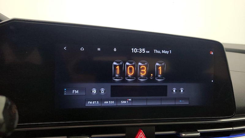 2021 Hyundai Elantra Limited Edition 16