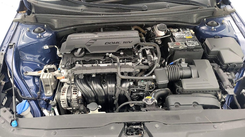 2021 Hyundai Elantra Limited Edition 23