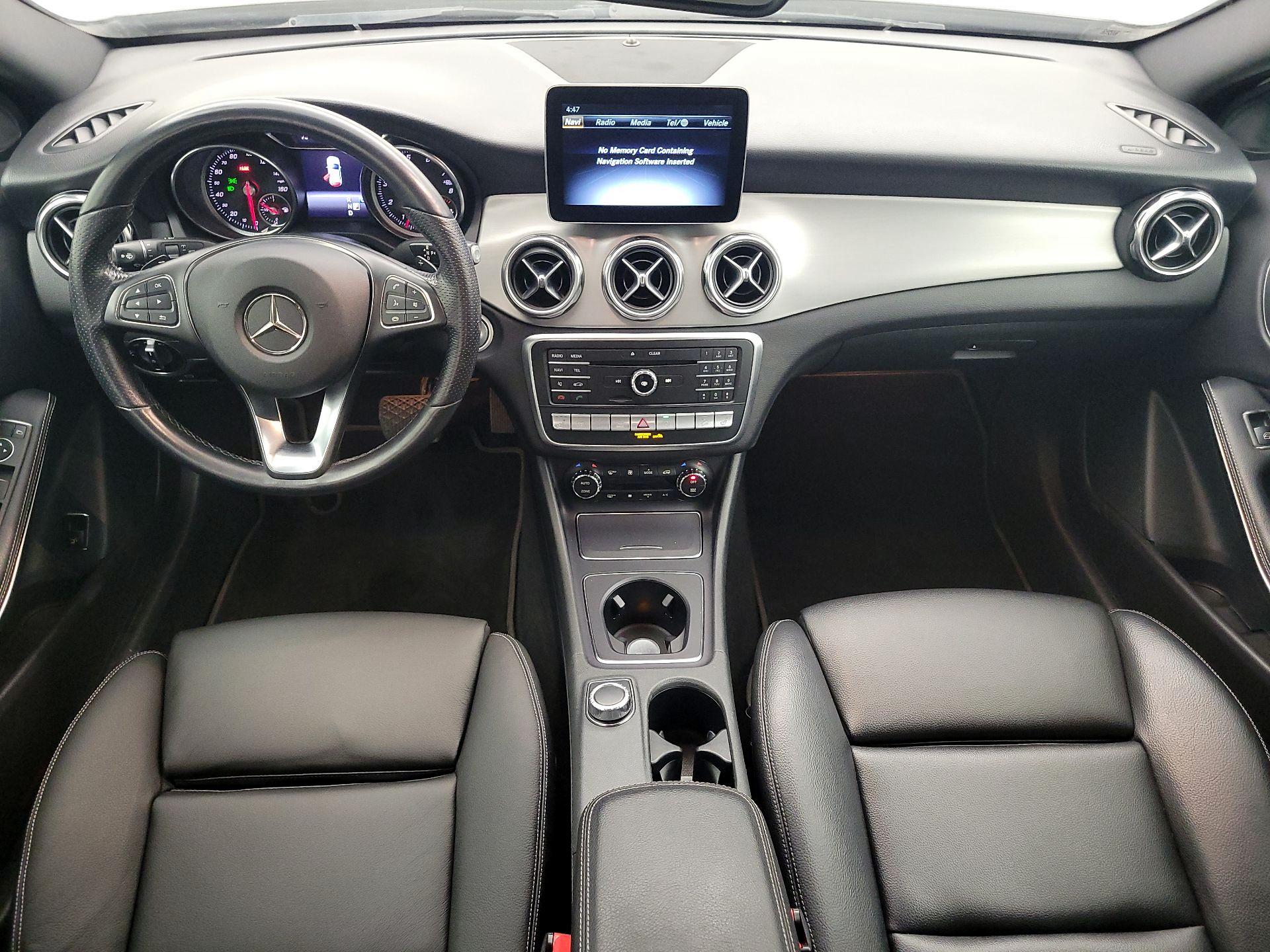 Thumbnail: 2019 Mercedes-Benz GLA - 9