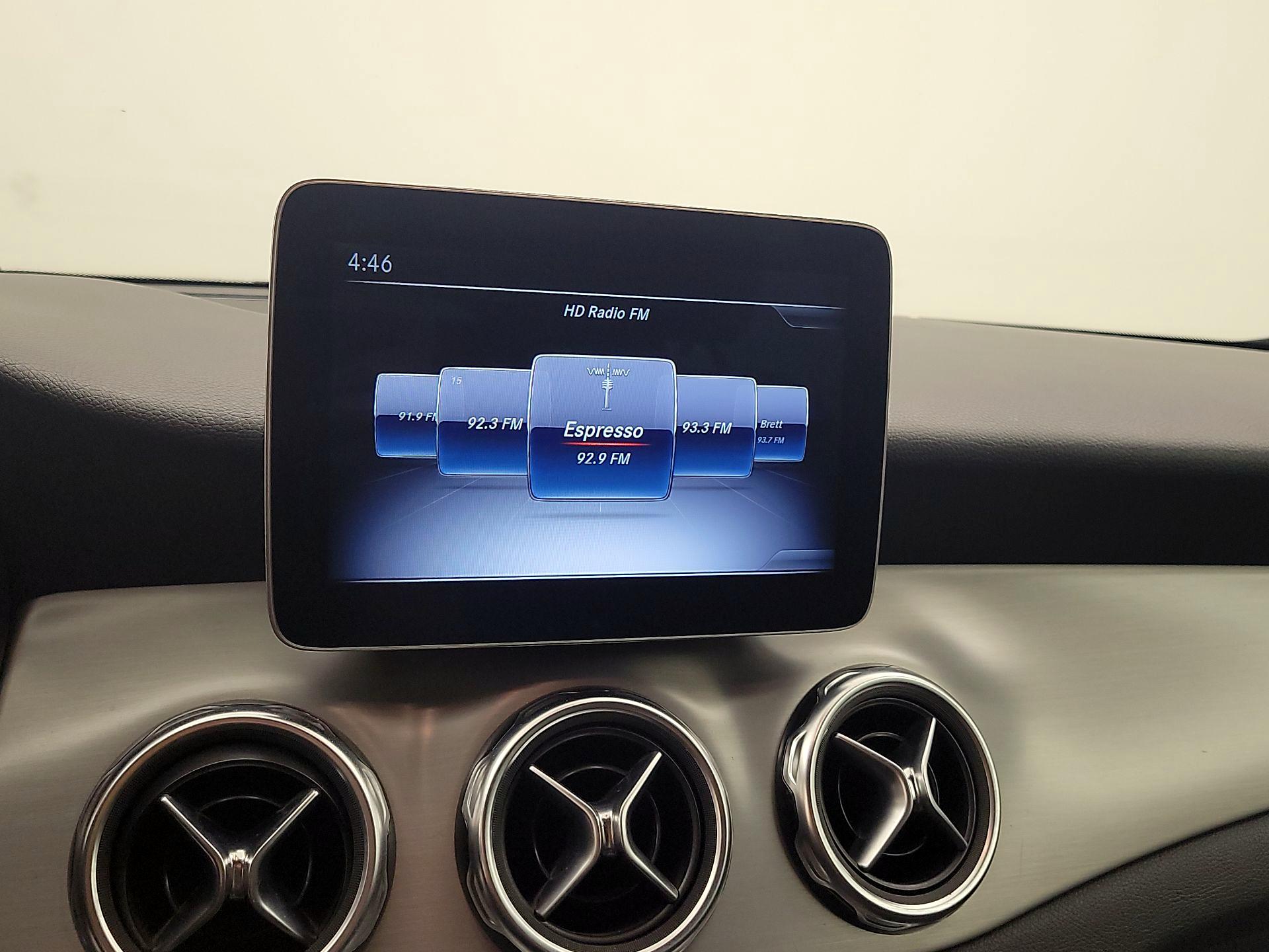 Thumbnail: 2019 Mercedes-Benz GLA - 15