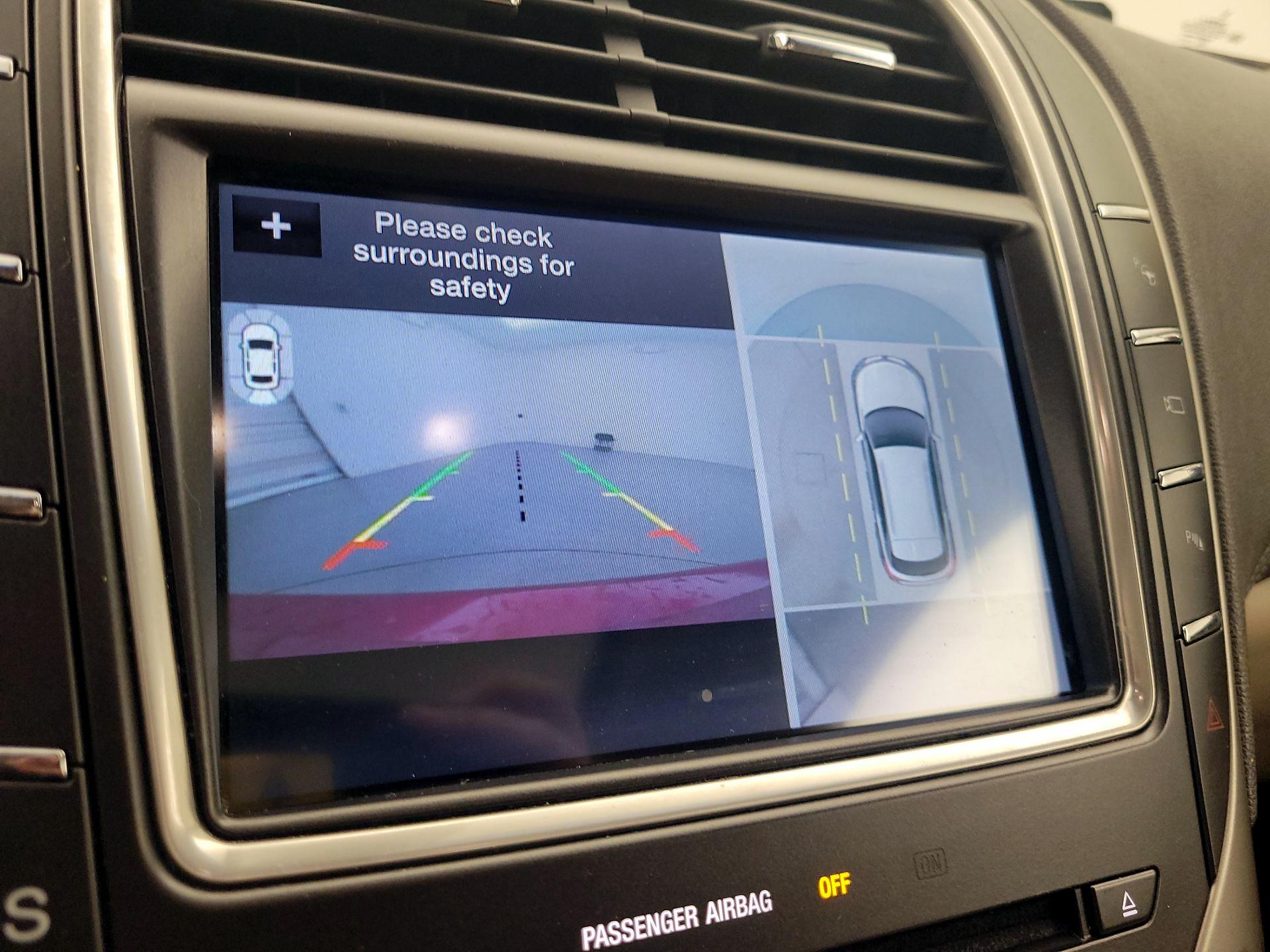Thumbnail: 2016 Lincoln MKX - 15