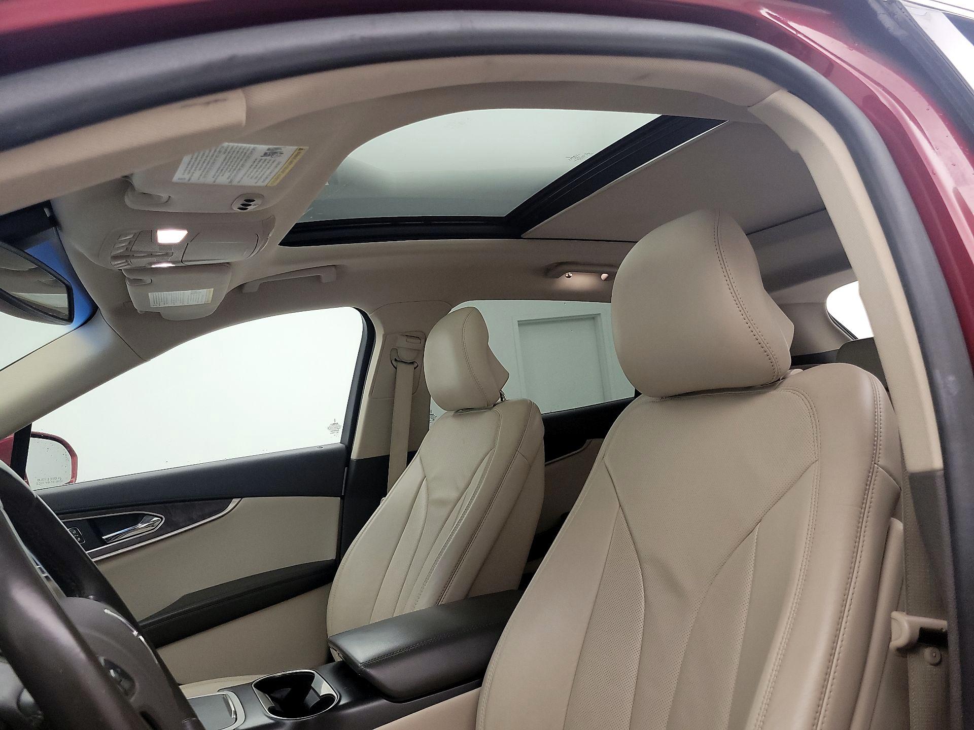 Thumbnail: 2016 Lincoln MKX - 20