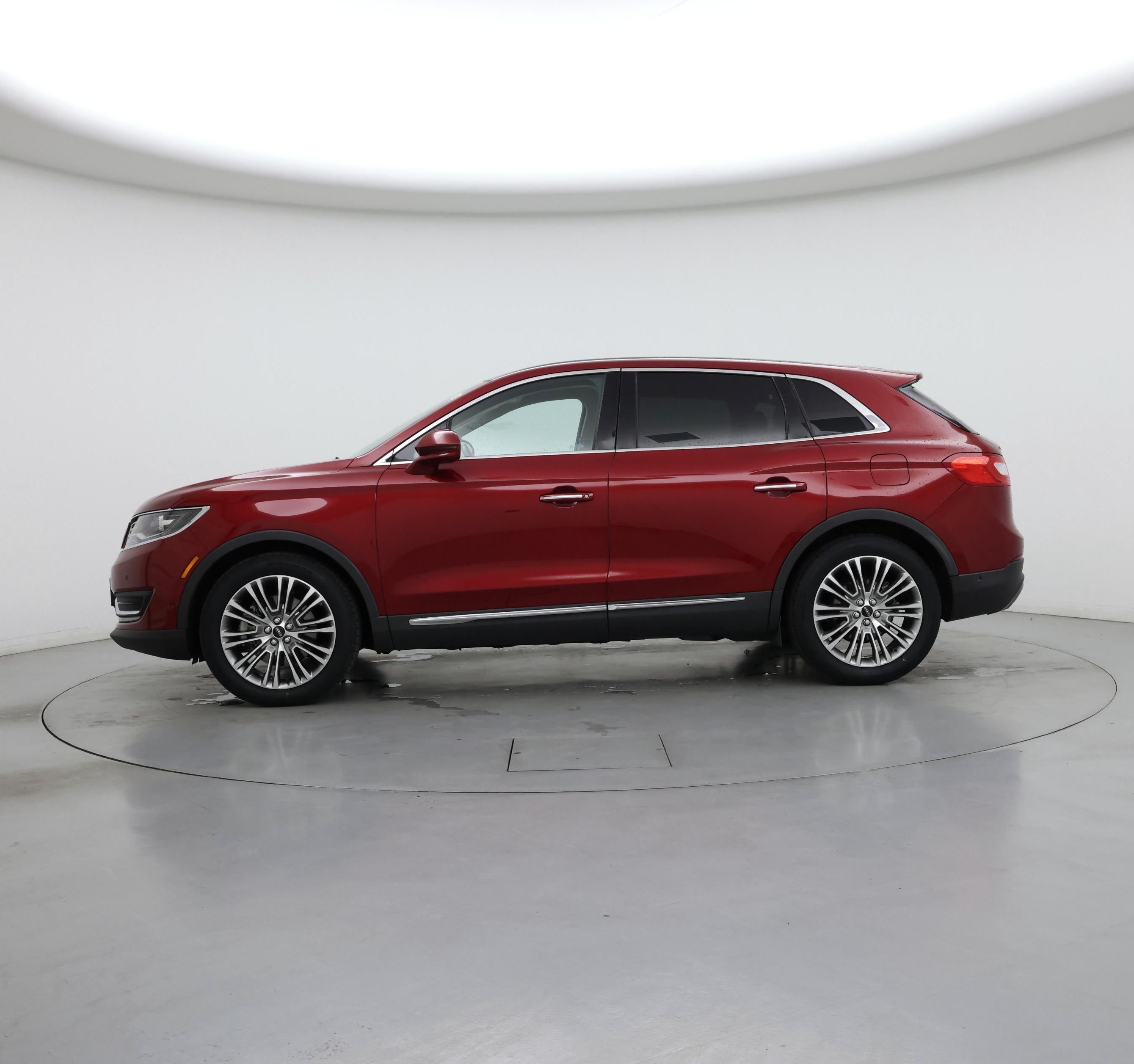 Thumbnail: 2016 Lincoln MKX - 3