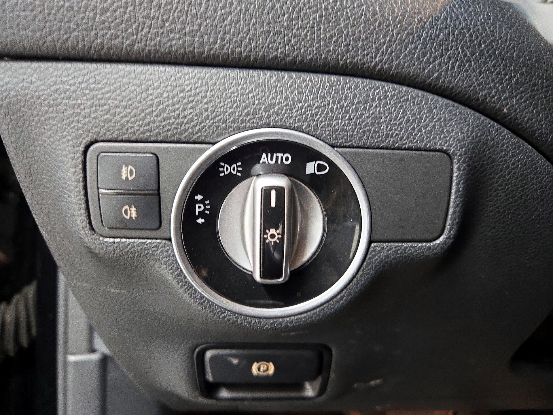 Thumbnail: 2015 Mercedes-Benz GLA - 13