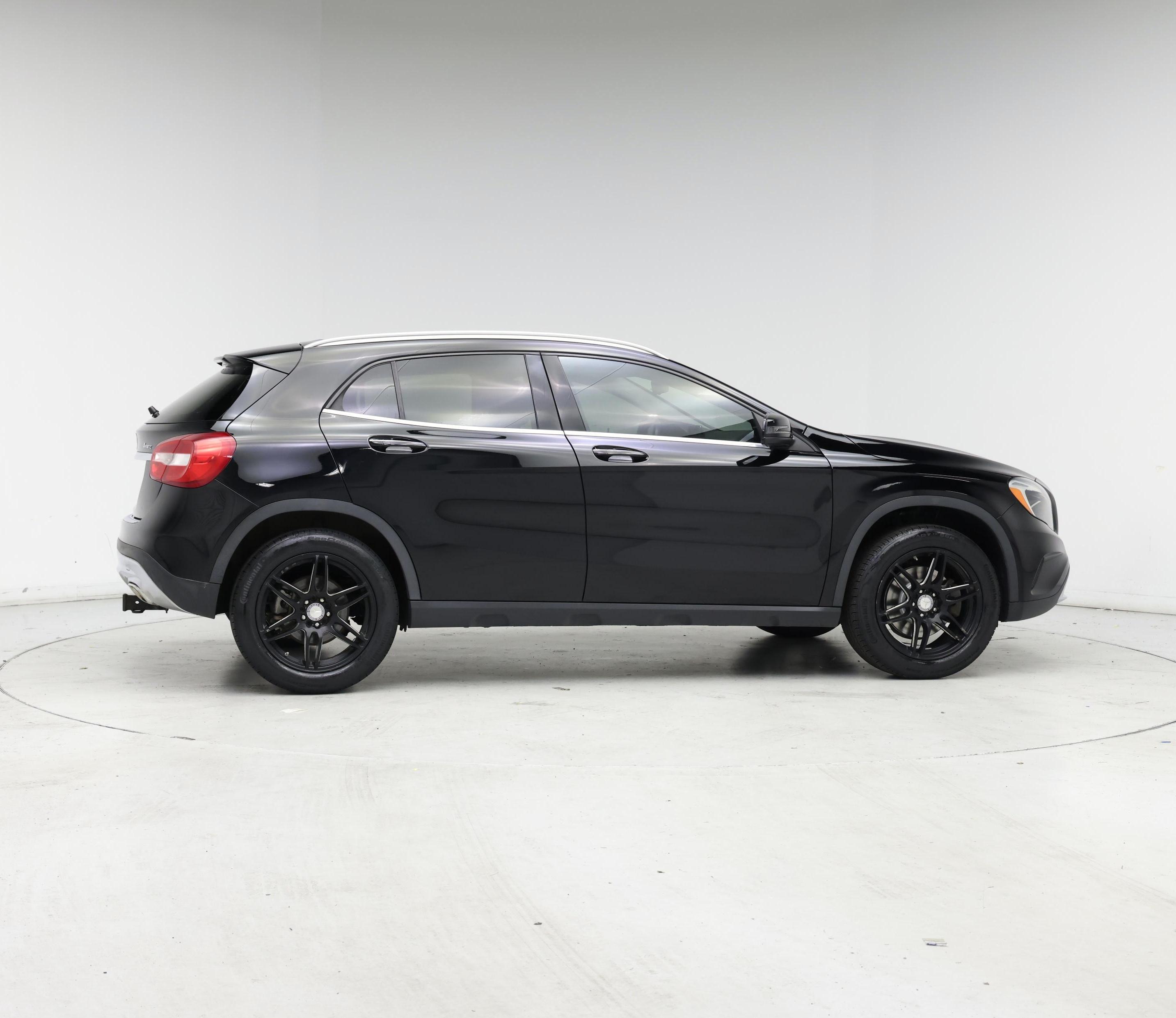 Thumbnail: 2015 Mercedes-Benz GLA - 7