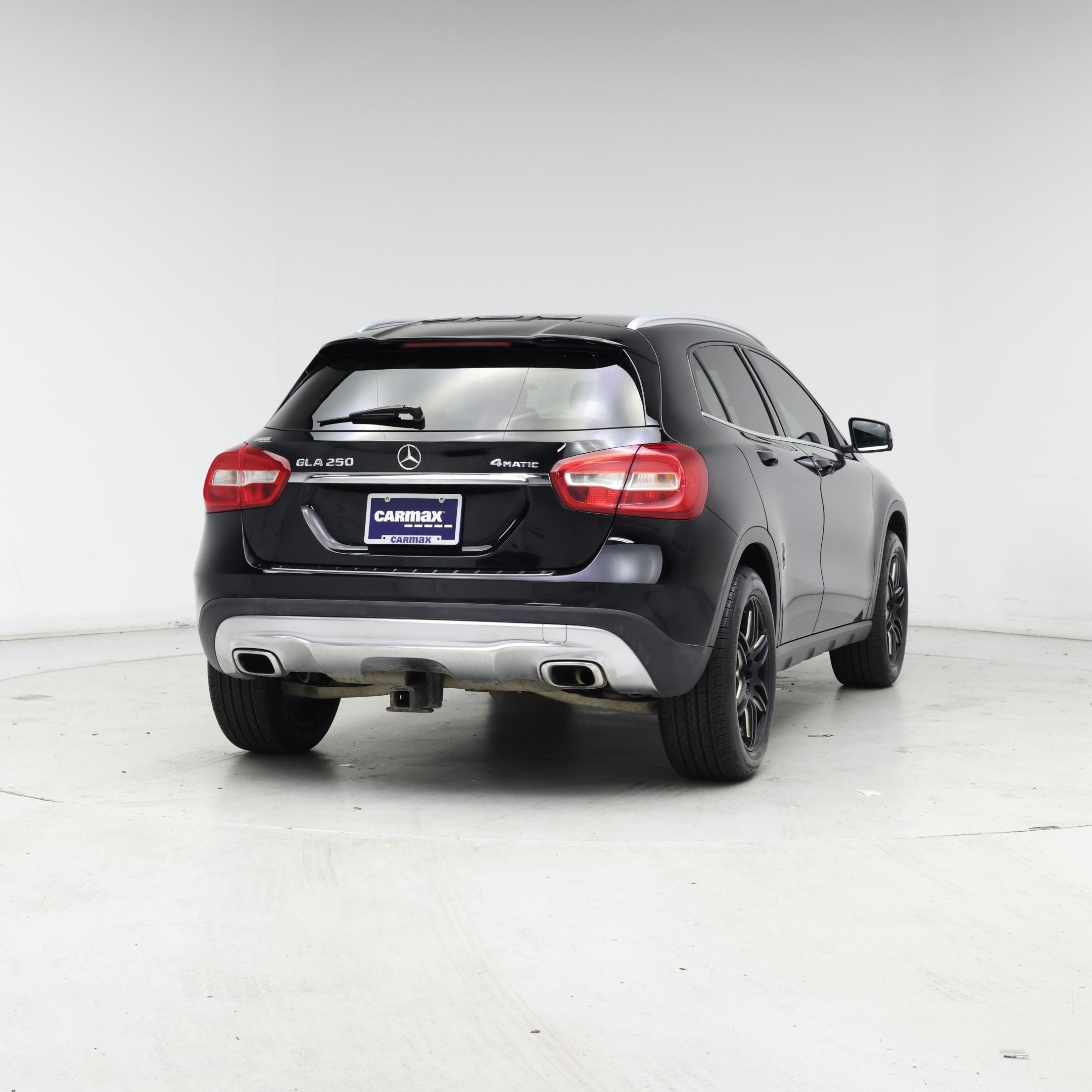 Thumbnail: 2015 Mercedes-Benz GLA - 8