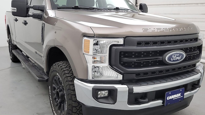 2021 Ford F-250 XLT Hero Image