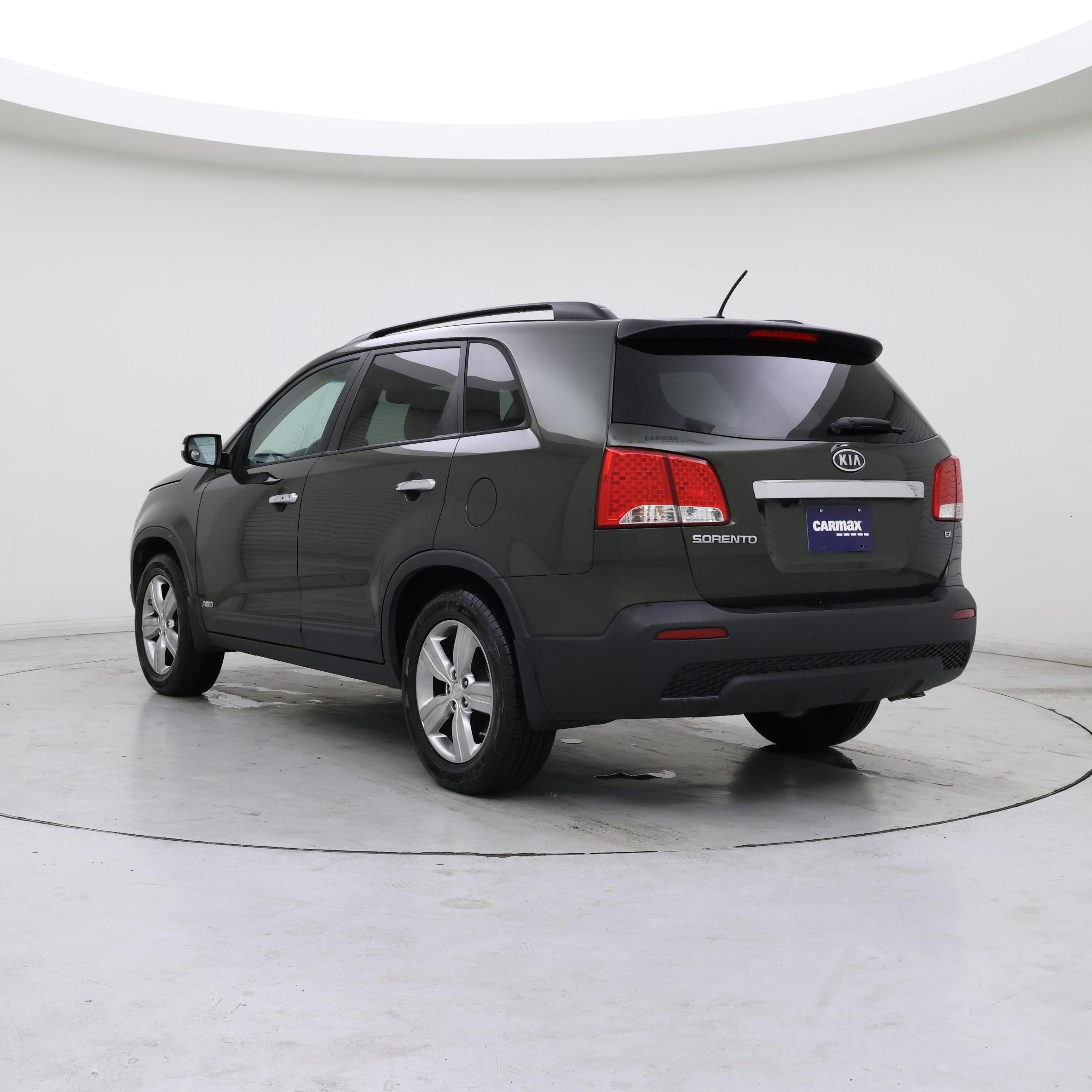 Thumbnail: 2013 Kia Sorento - 2