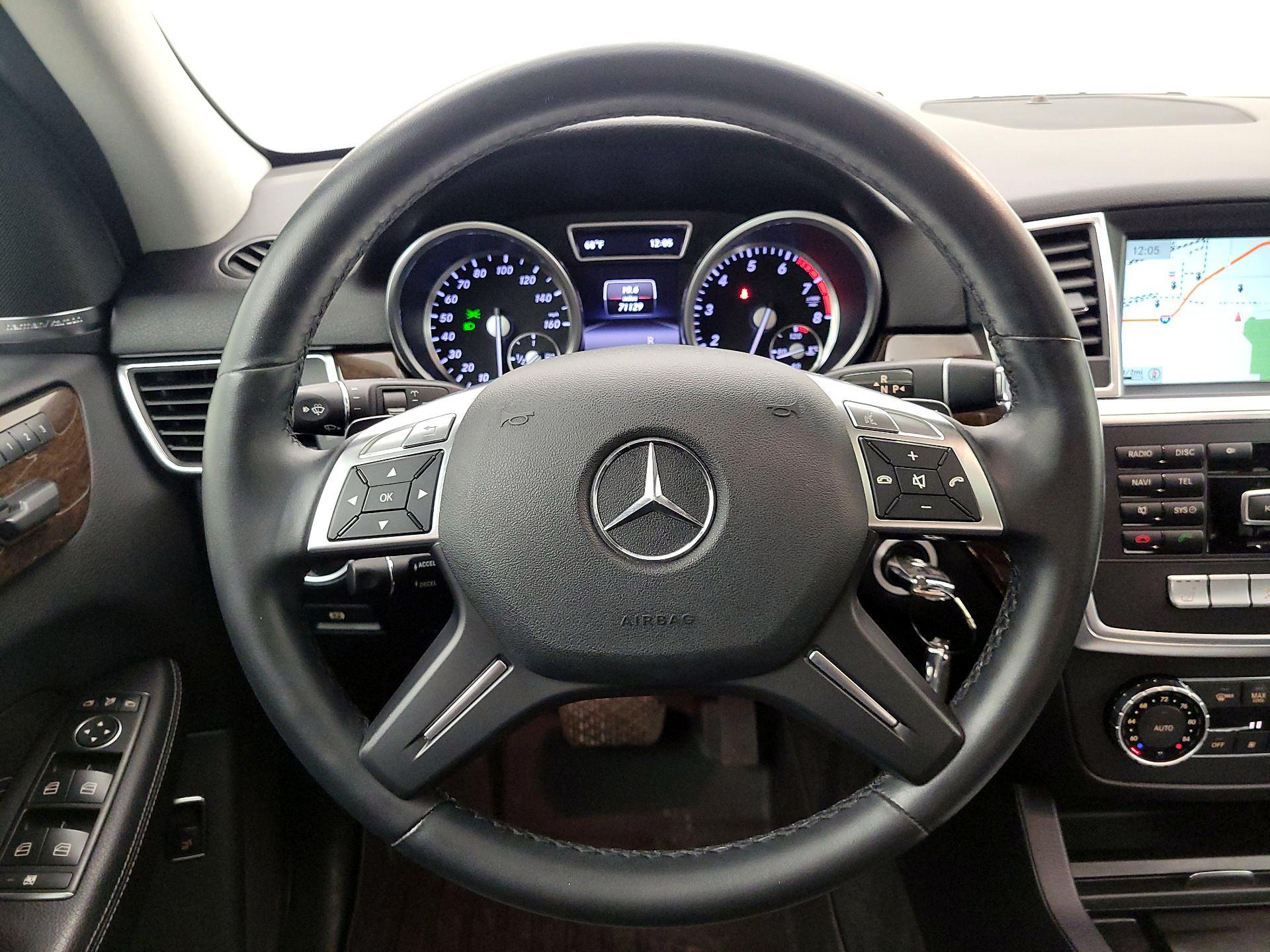 Thumbnail: 2014 Mercedes-Benz M-Class - 10