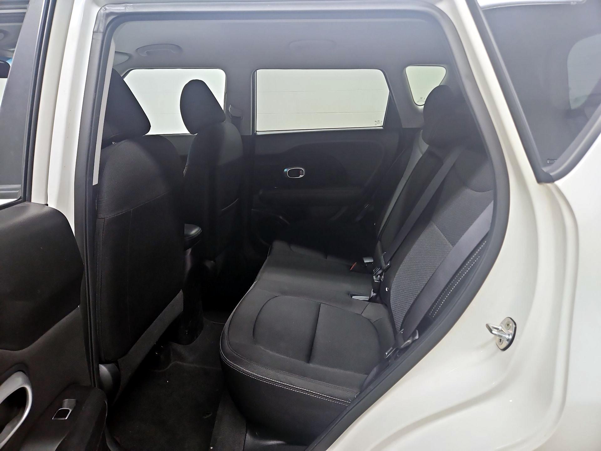 Thumbnail: 2019 Kia Soul - 19