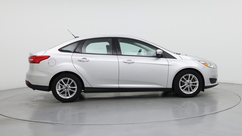 2016 Ford Focus SE 7