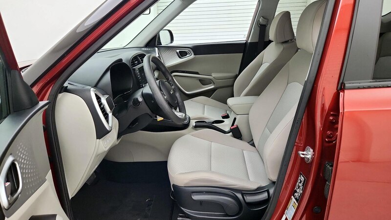 2023 Kia Soul LX 11