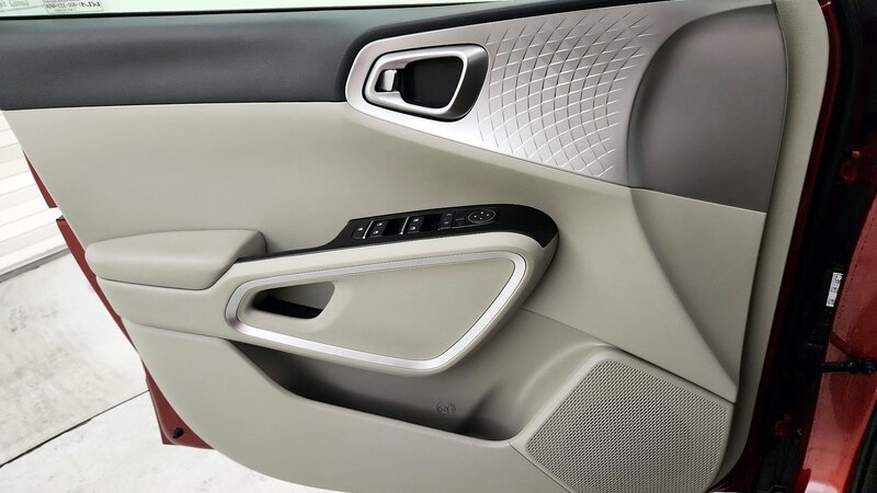 2023 Kia Soul LX 12