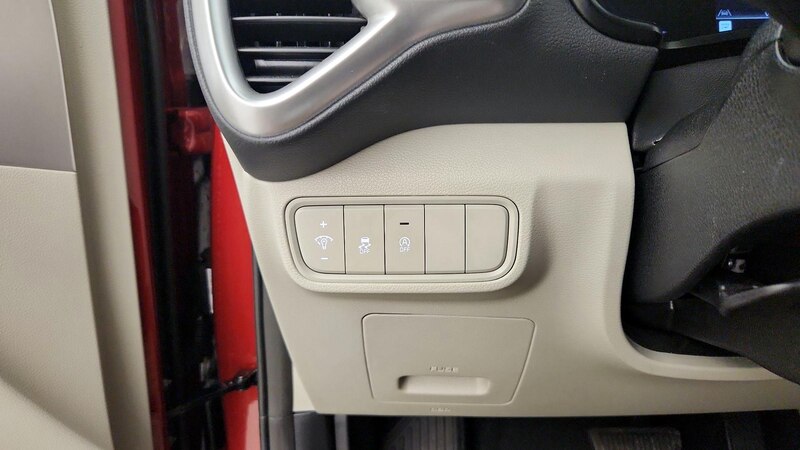 2023 Kia Soul LX 13