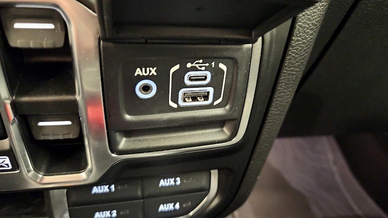 2021 Jeep Gladiator High Altitude 19