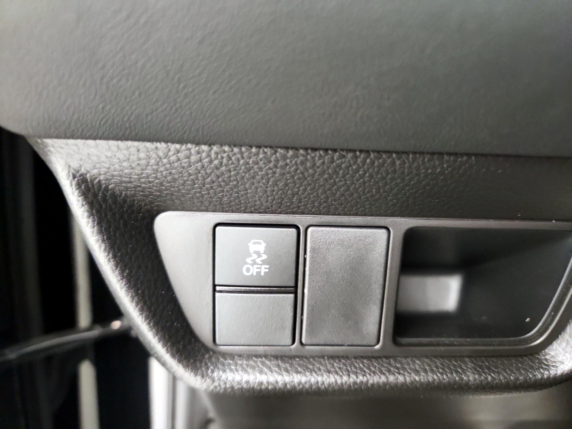 Thumbnail: 2025 Honda HR-V - 13