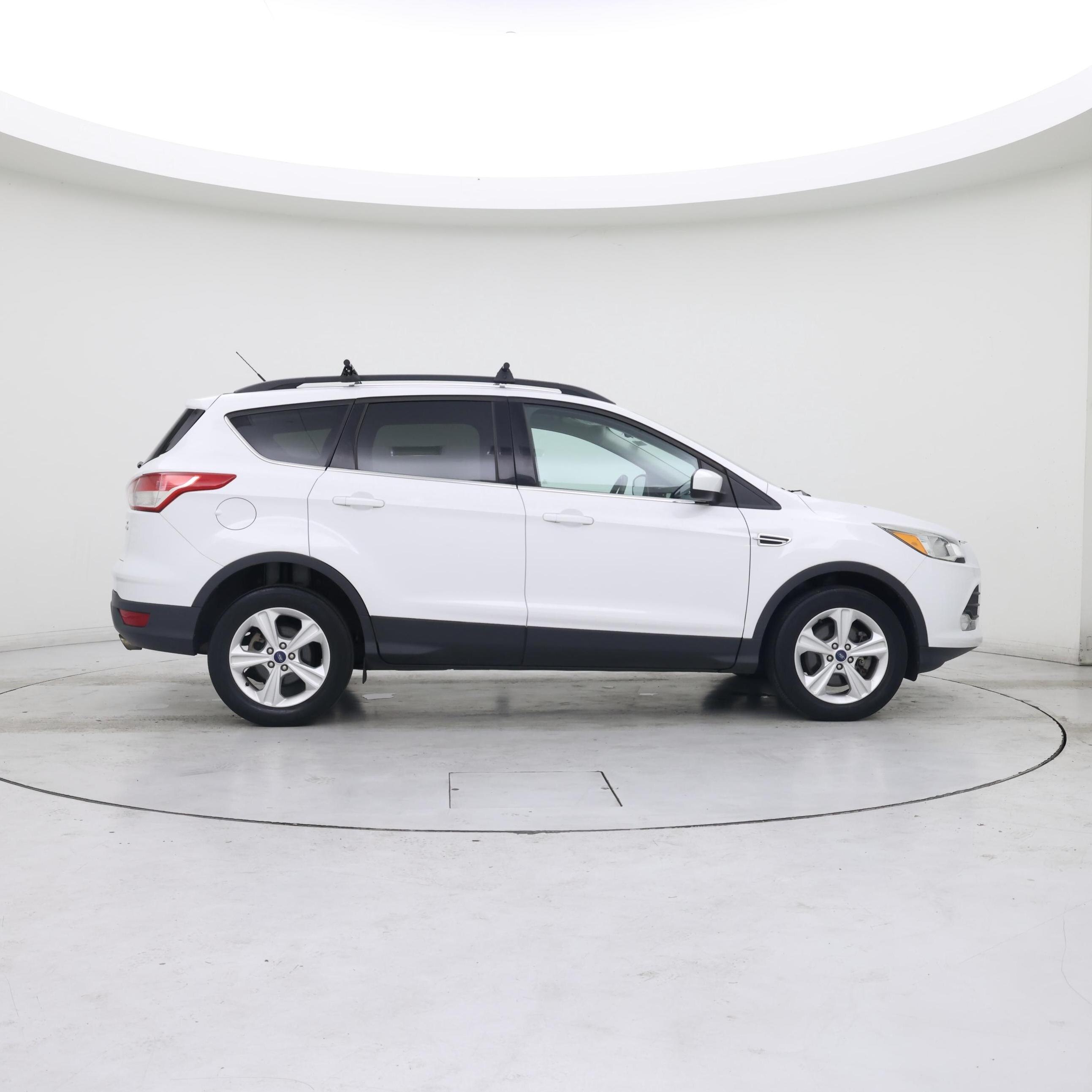 Thumbnail: 2015 Ford Escape - 7
