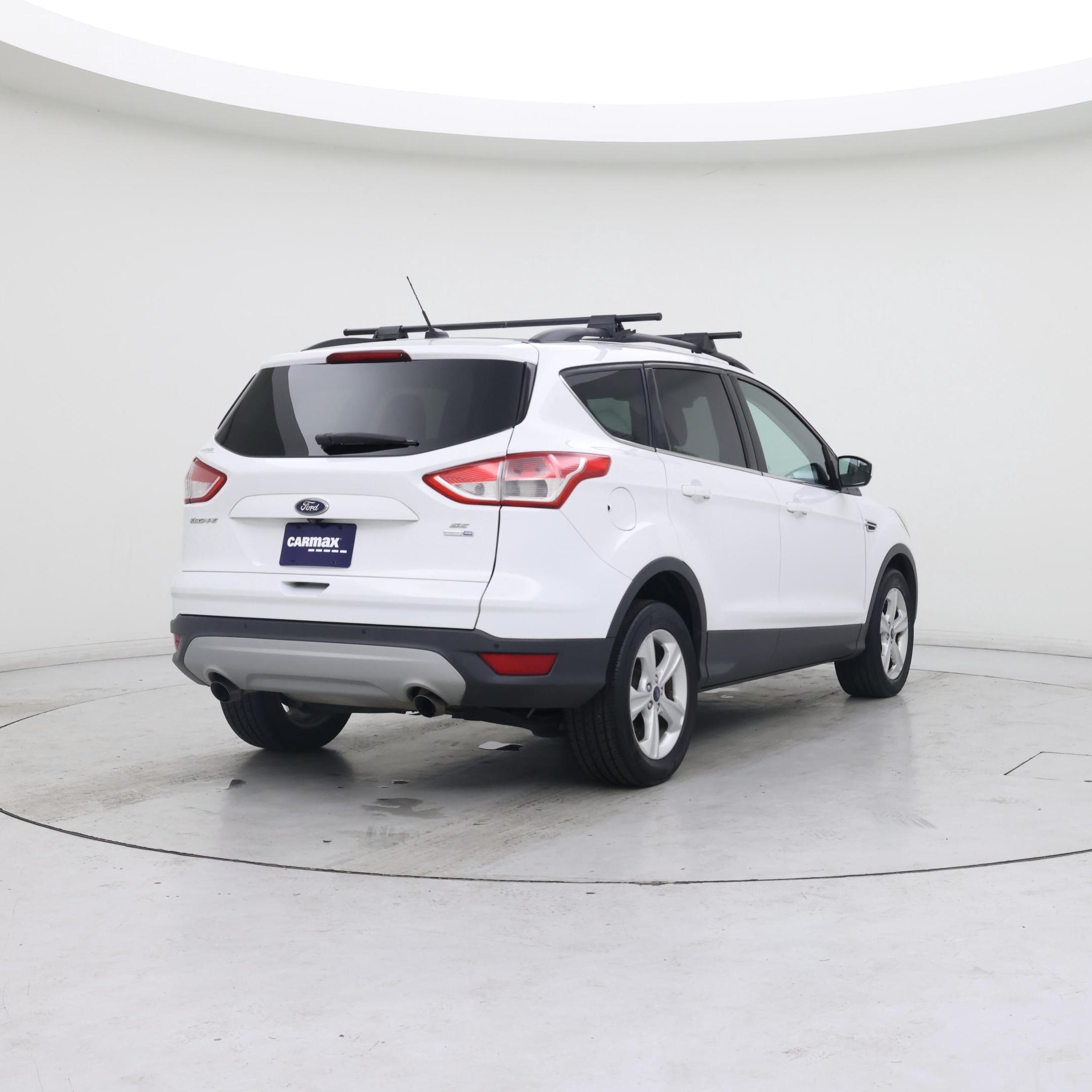 Thumbnail: 2015 Ford Escape - 8
