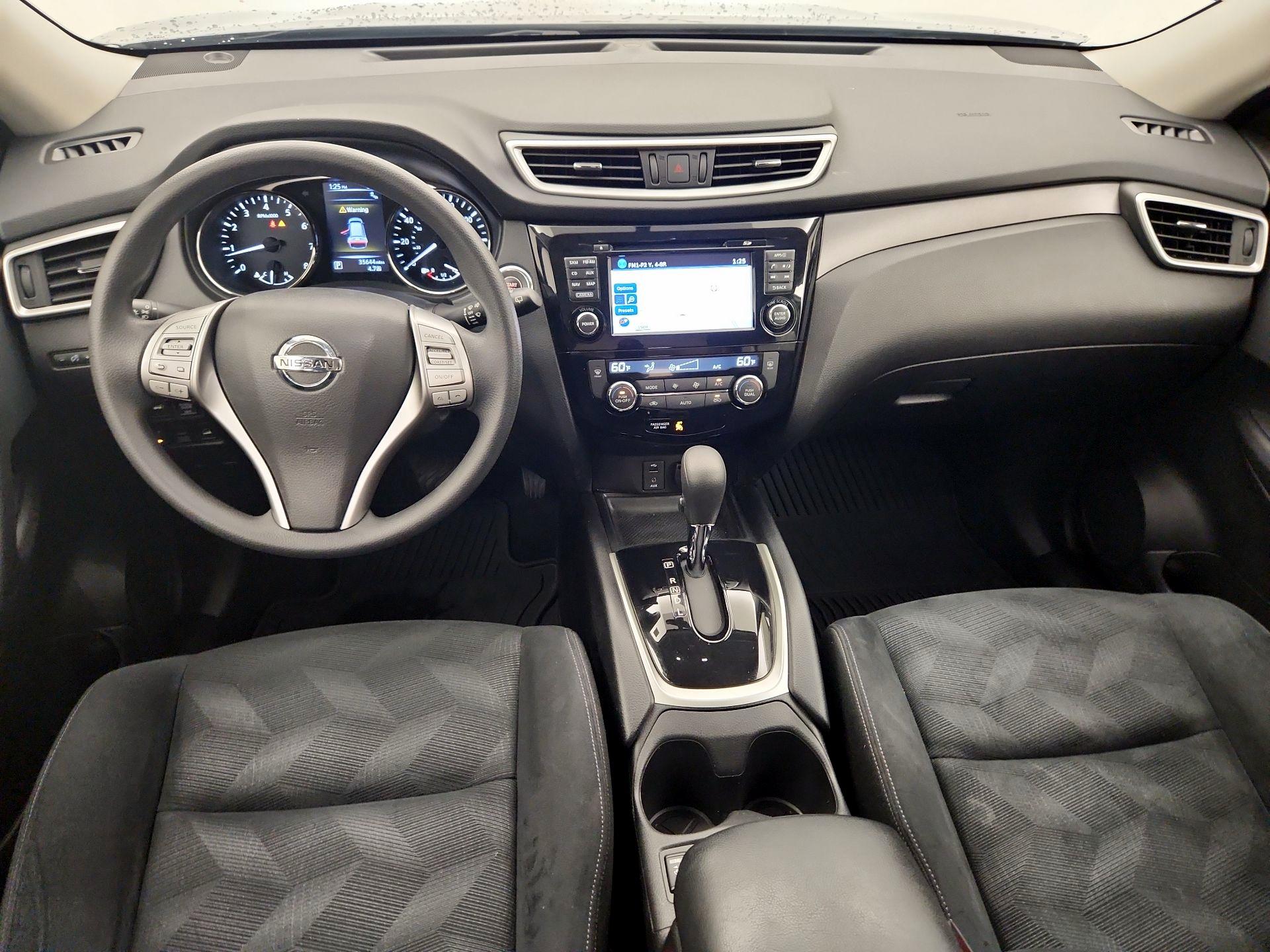 Thumbnail: 2016 Nissan Rogue - 9