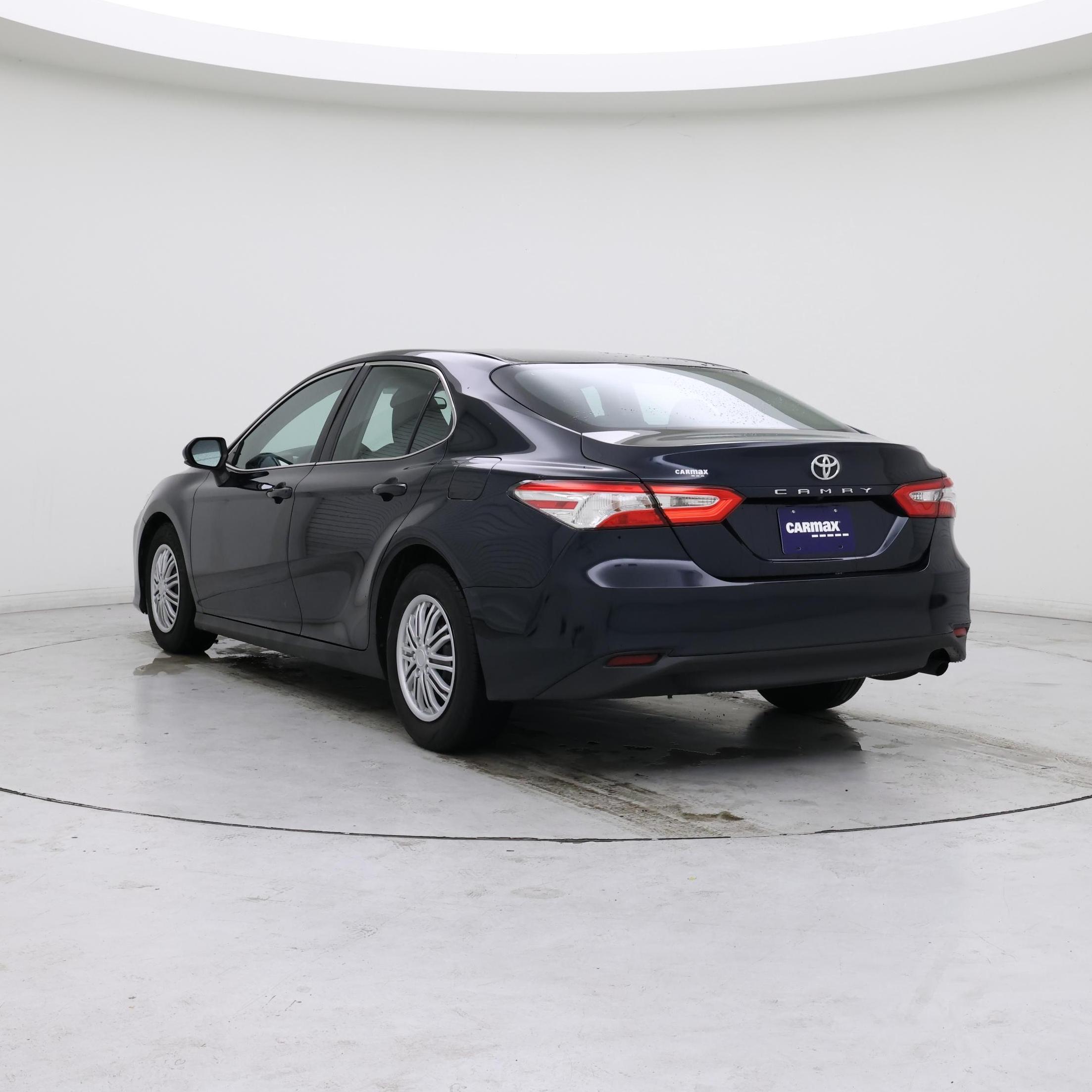 Thumbnail: 2018 Toyota Camry - 2