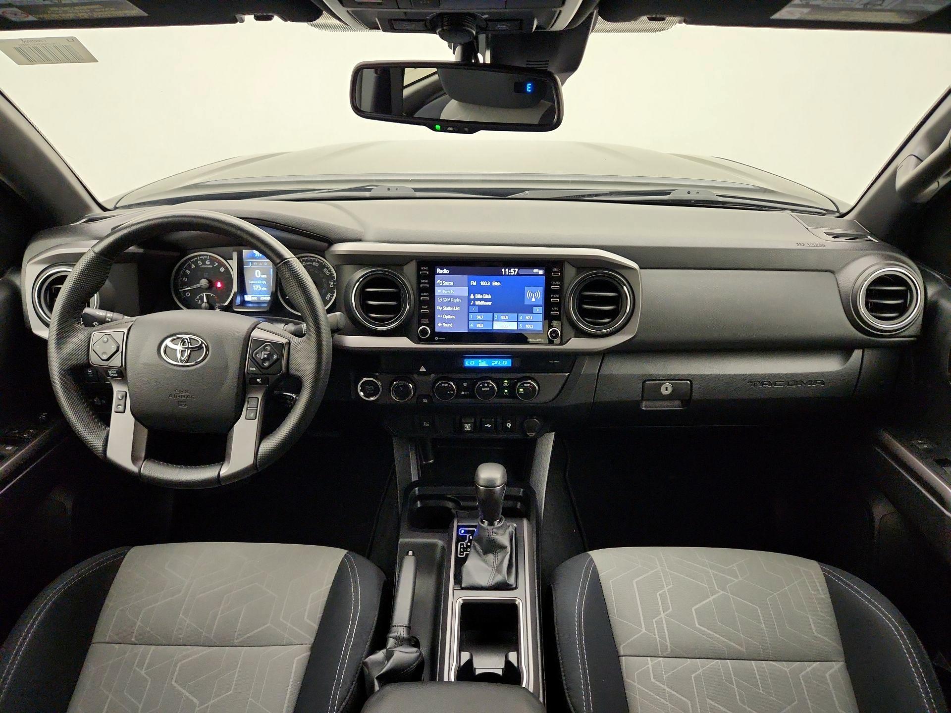 Thumbnail: 2022 Toyota Tacoma - 9
