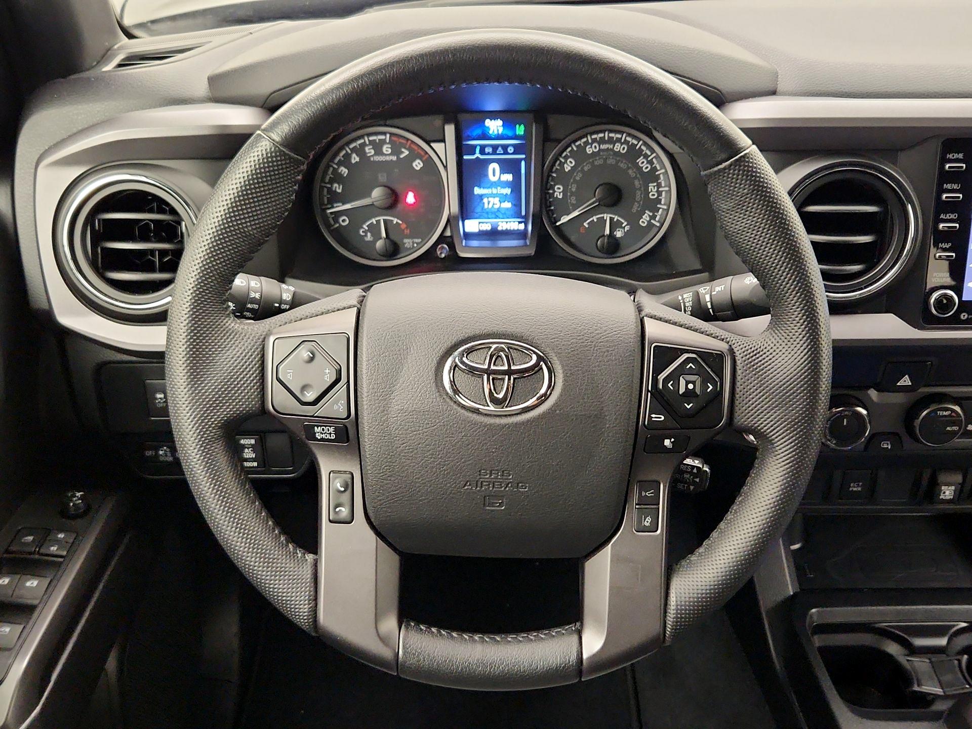 Thumbnail: 2022 Toyota Tacoma - 10
