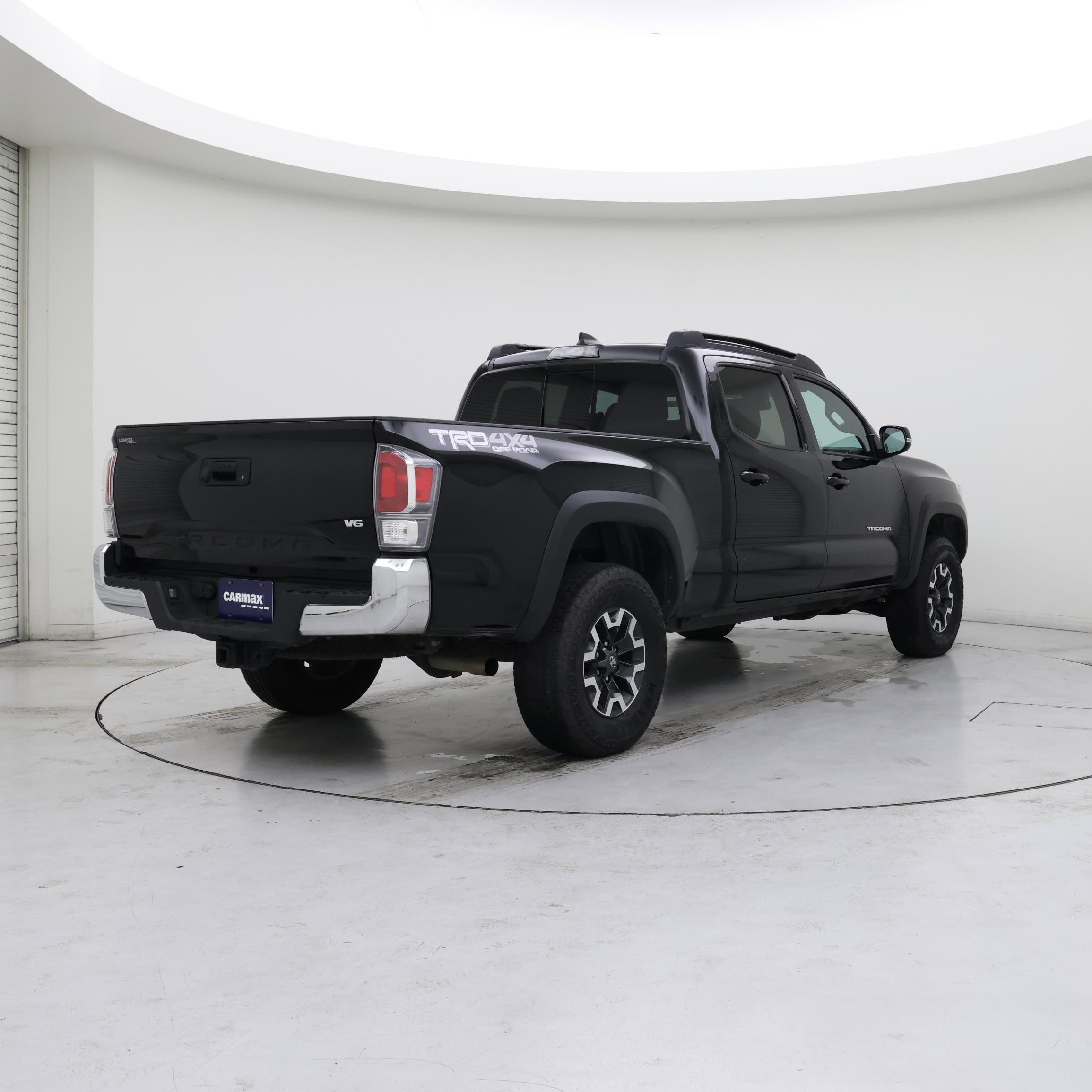 Thumbnail: 2022 Toyota Tacoma - 8