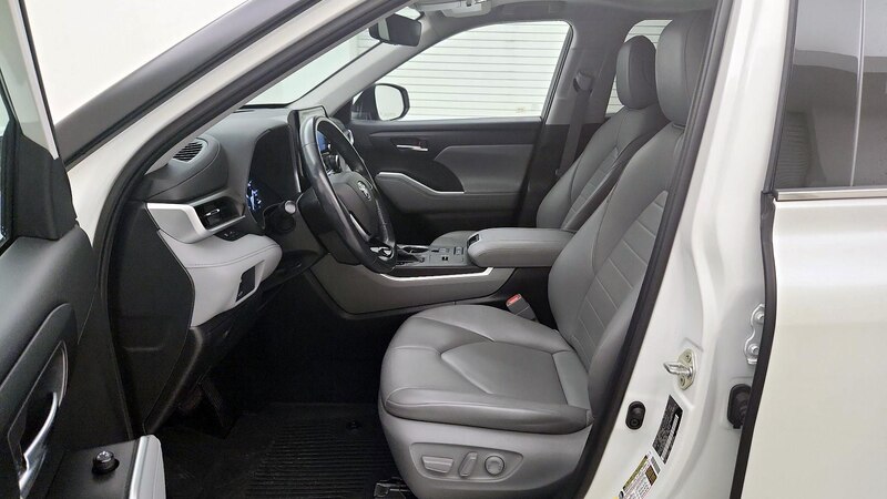 2020 Toyota Highlander XLE 11