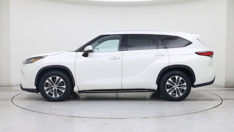 2020 Toyota Highlander XLE 3