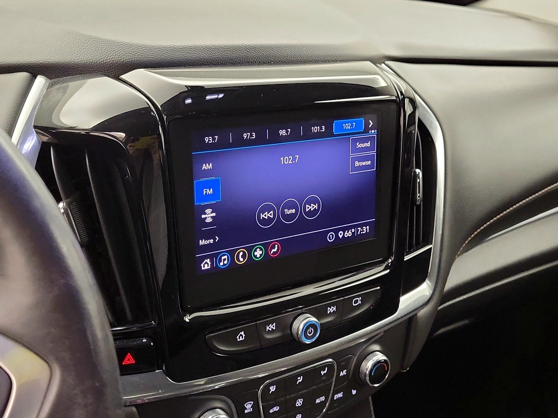 Thumbnail: 2021 Chevrolet Traverse - 15