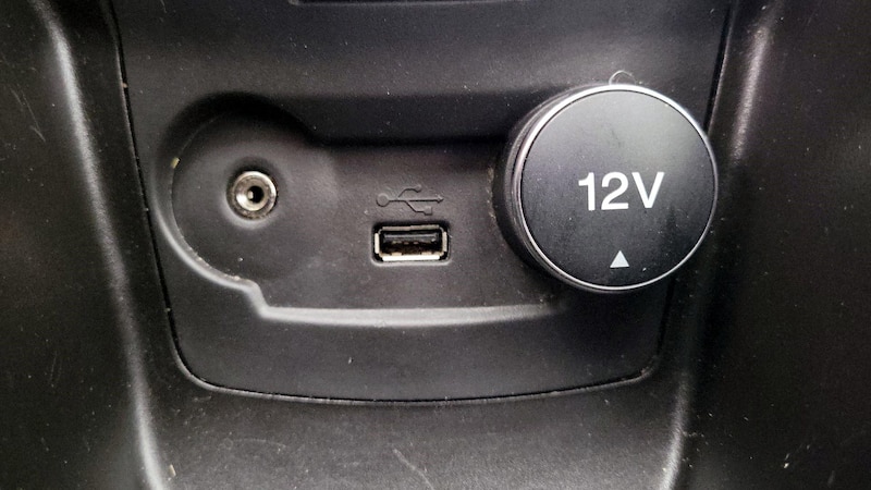 2016 Ford Fiesta SE 15