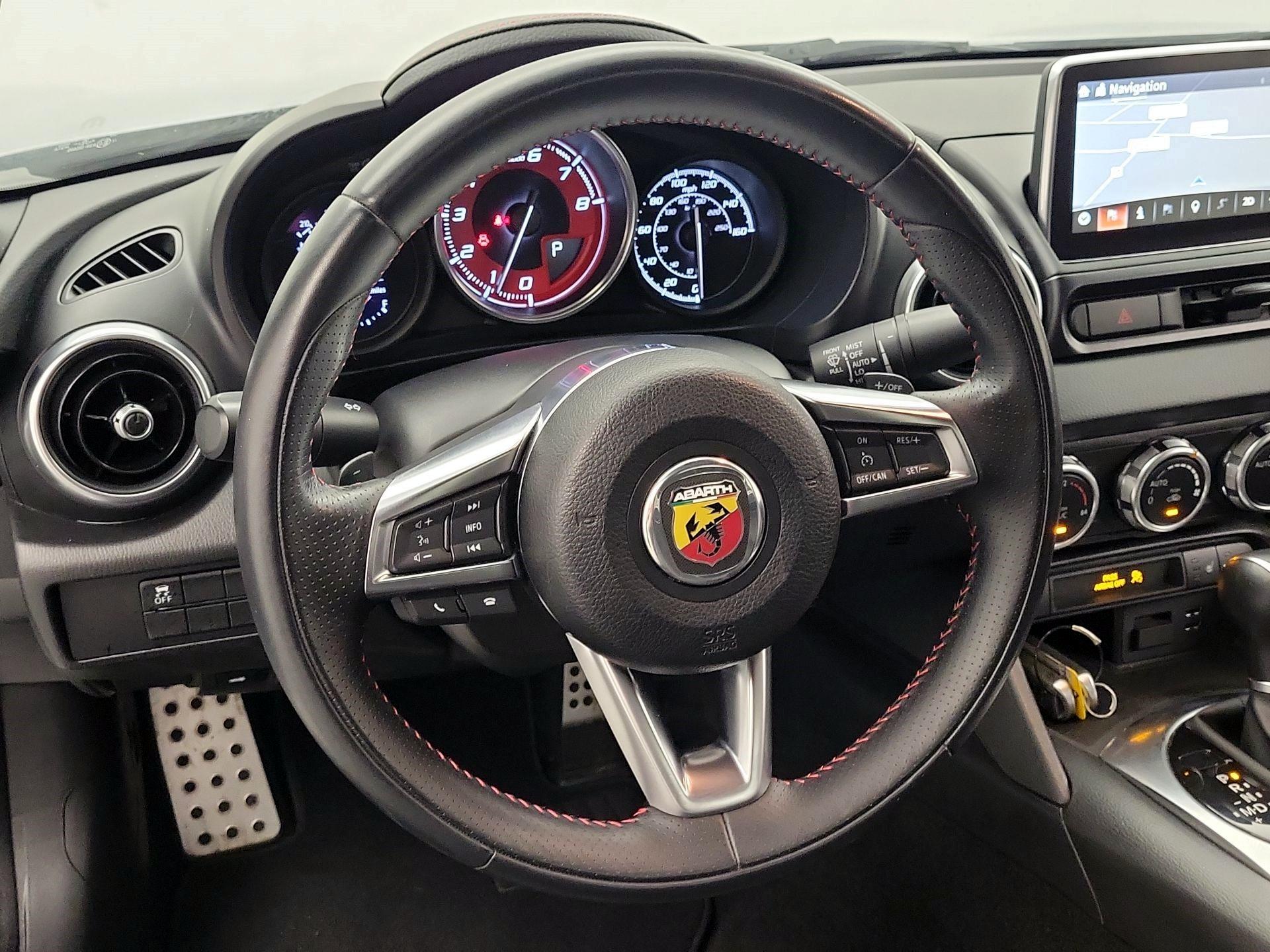 Thumbnail: 2019 Fiat 124 Spider - 10