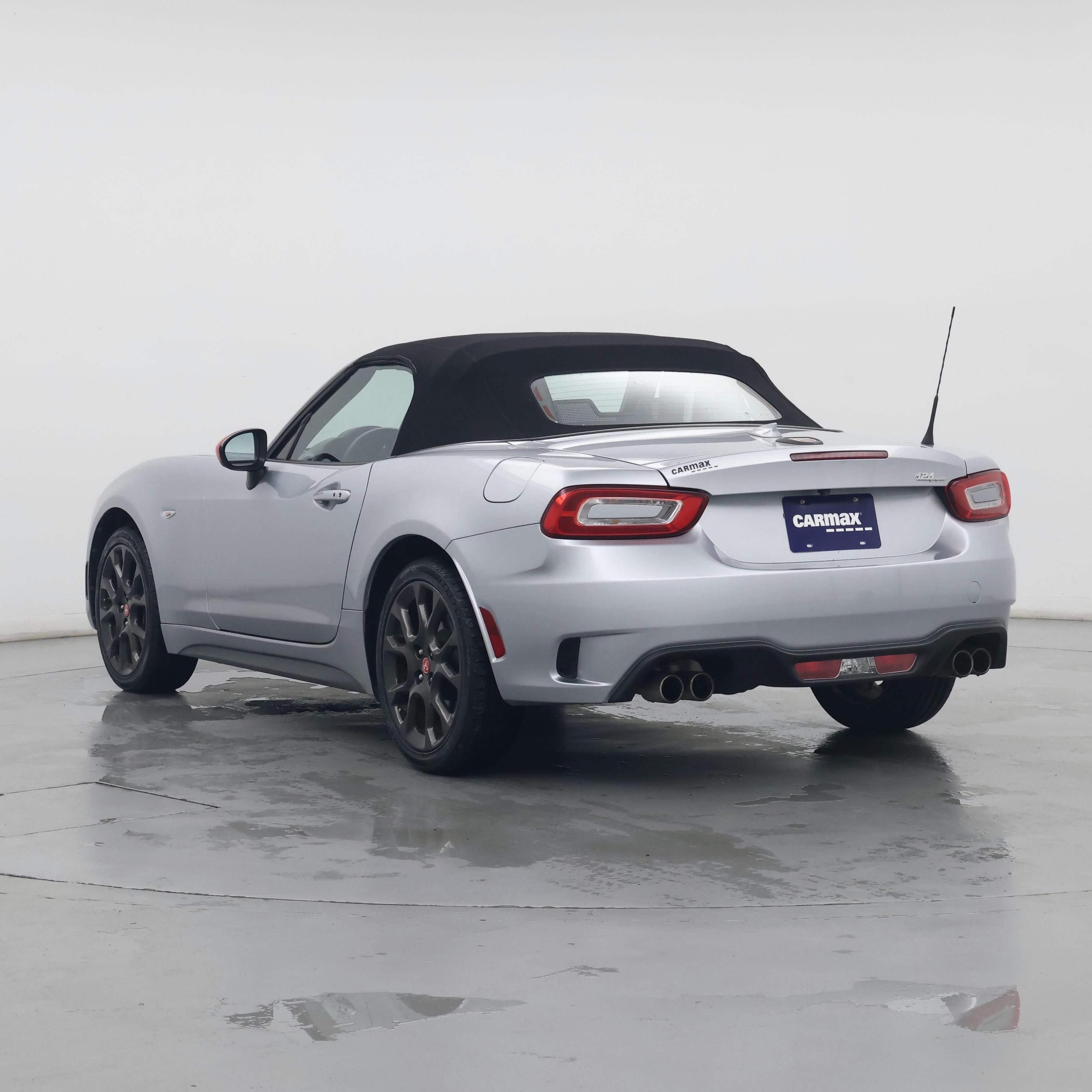 Thumbnail: 2019 Fiat 124 Spider - 2