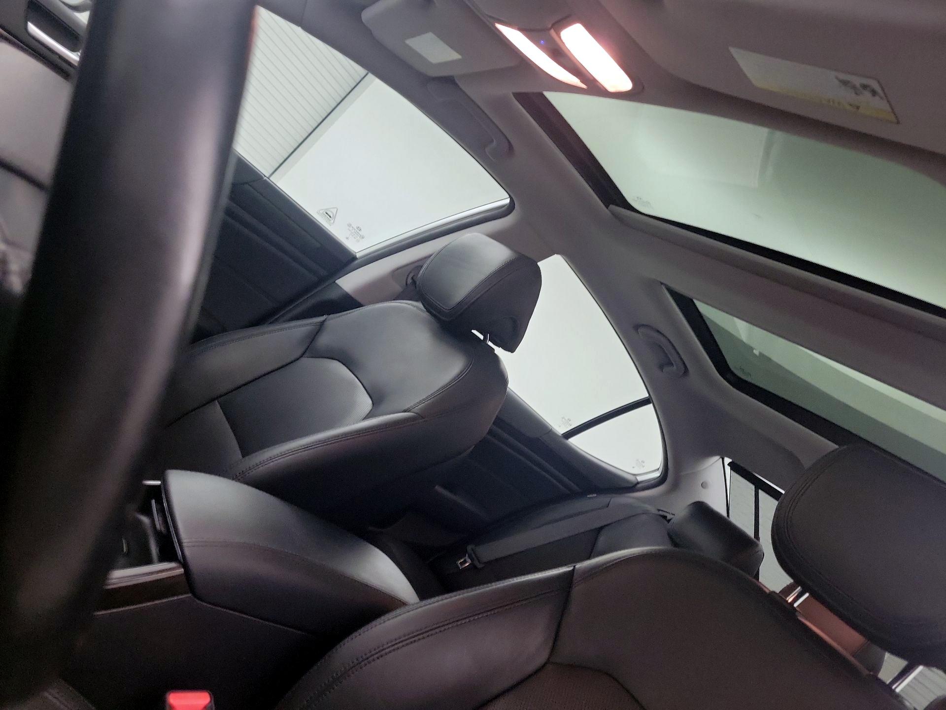 Thumbnail: 2014 Kia Cadenza - 19