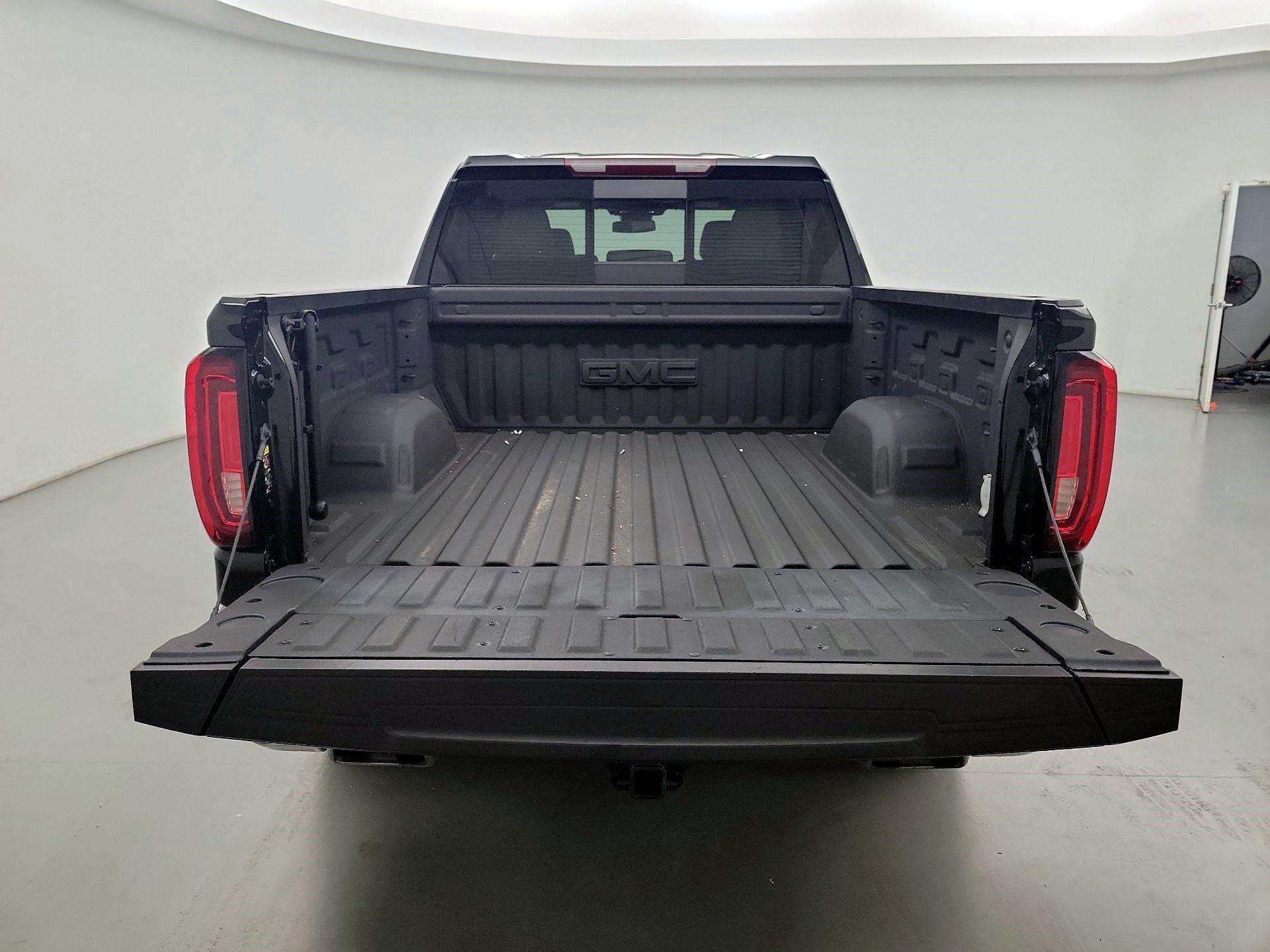 Thumbnail: 2023 GMC Sierra 1500 - 19