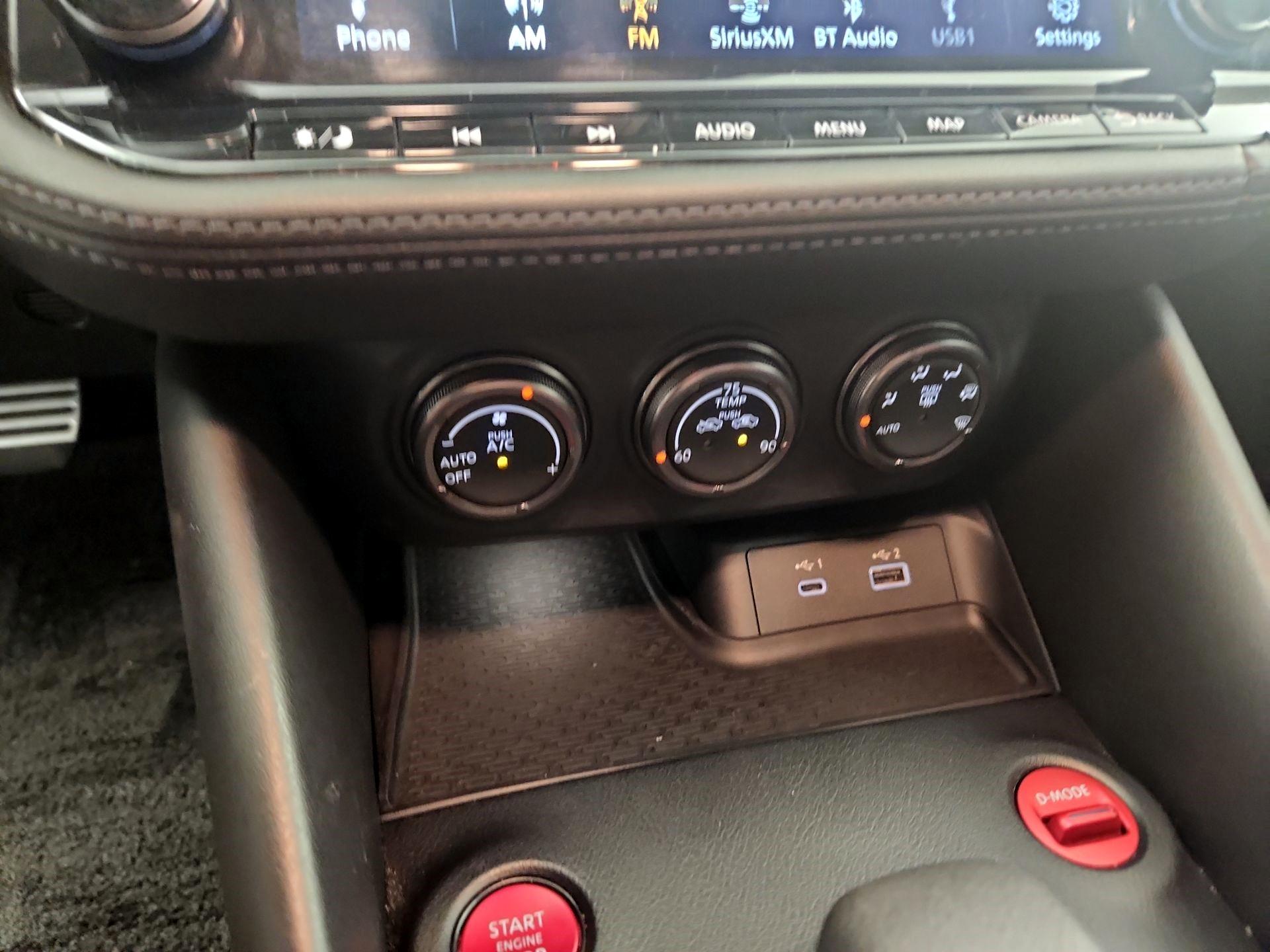 Thumbnail: 2024 Nissan Z - 15