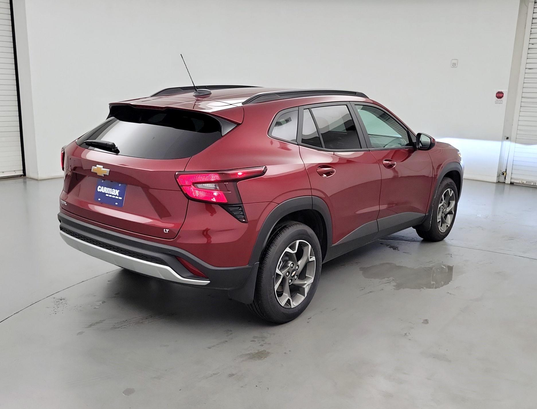 Thumbnail: 2025 Chevrolet Trax - 5