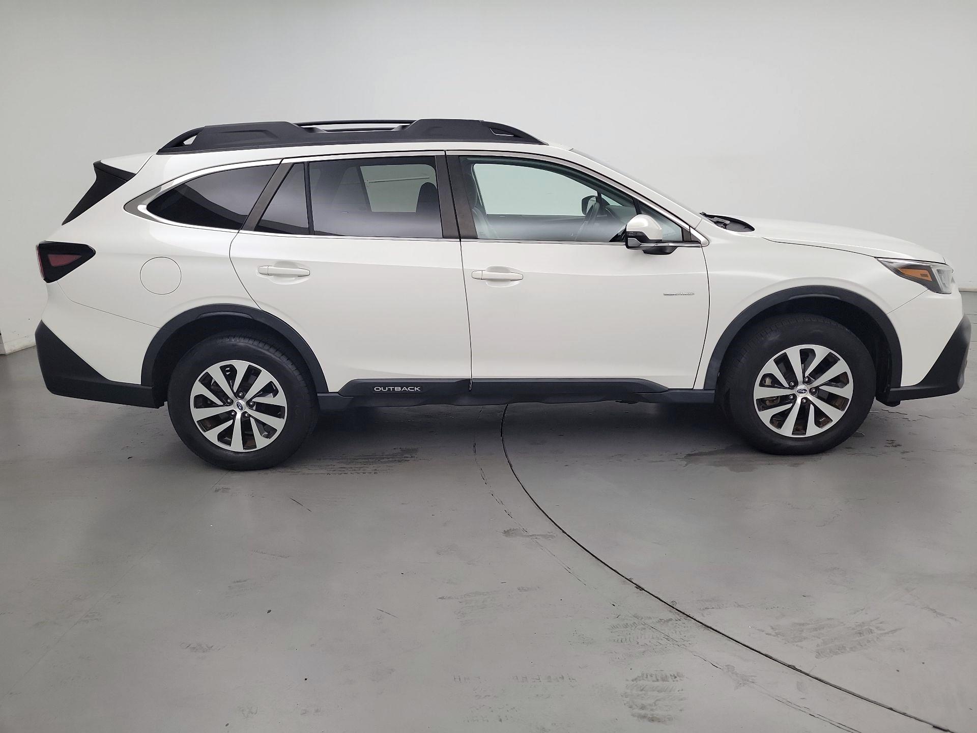 Thumbnail: 2022 Subaru Outback - 4