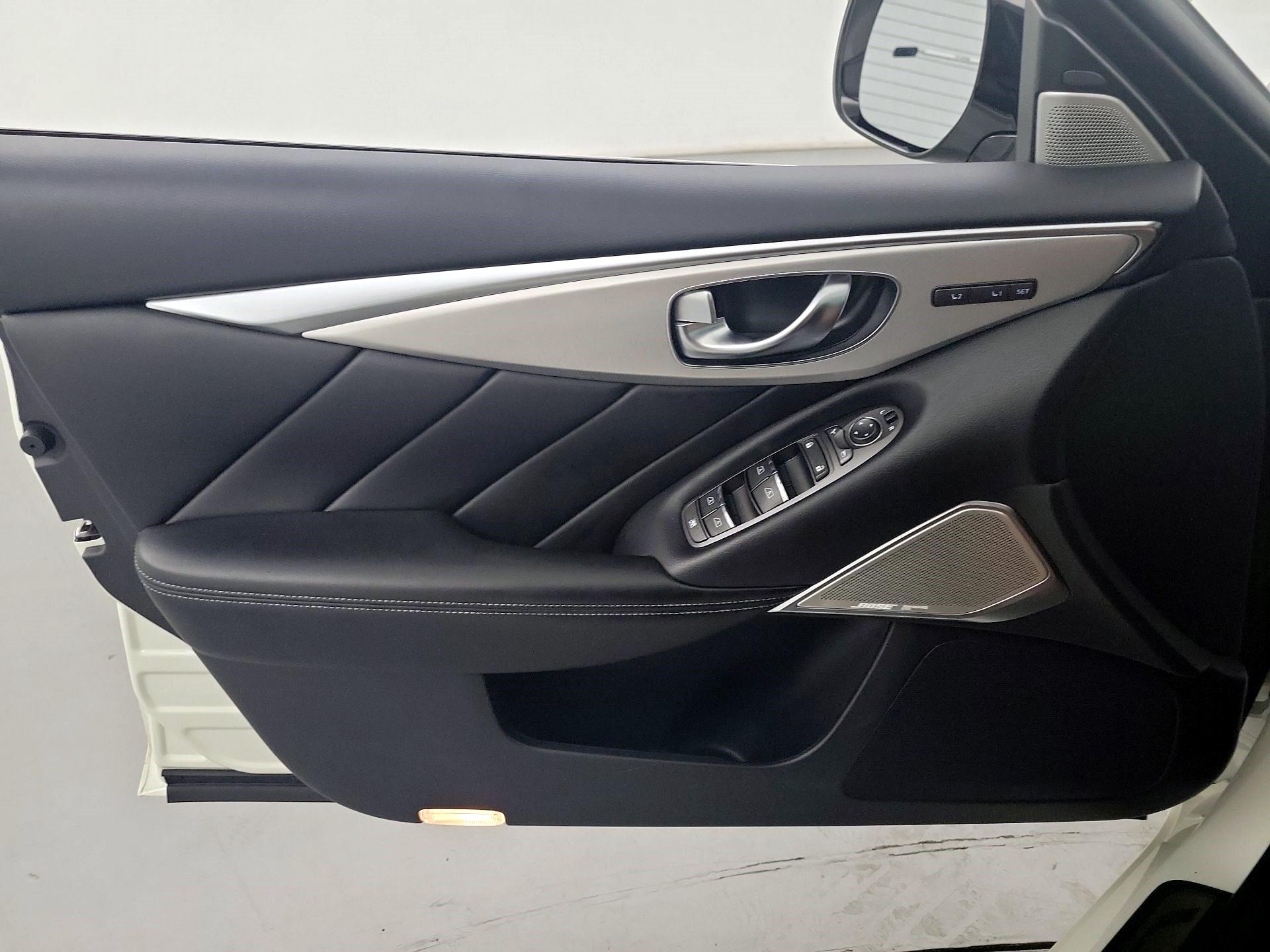 Thumbnail: 2022 INFINITI Q50 - 10