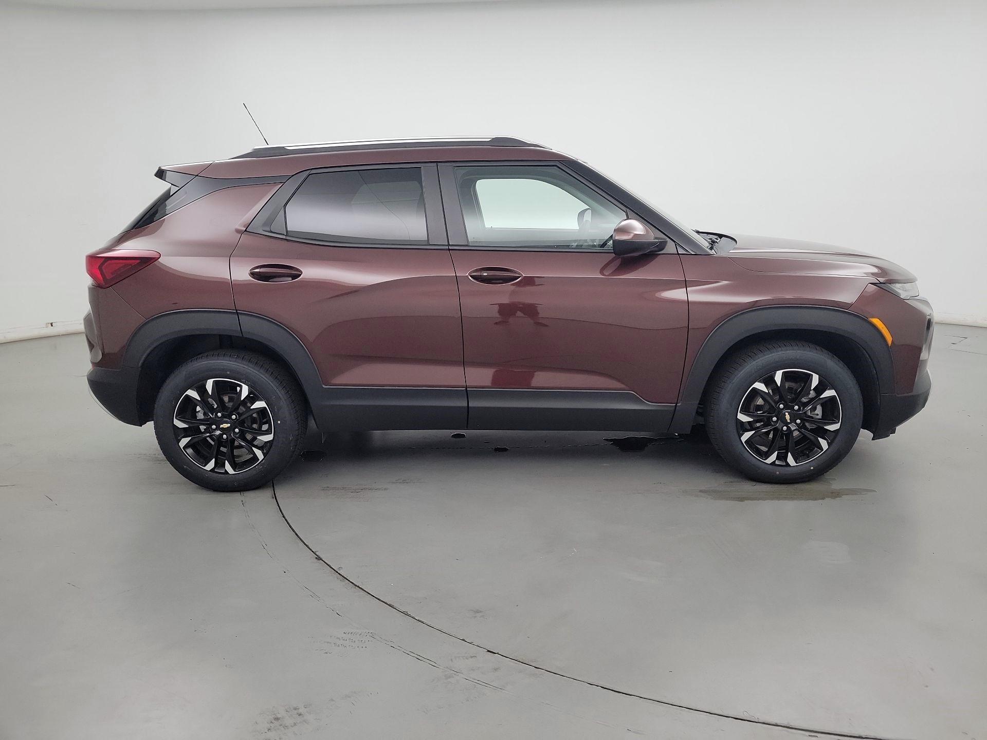 Thumbnail: 2022 Chevrolet TrailBlazer - 4