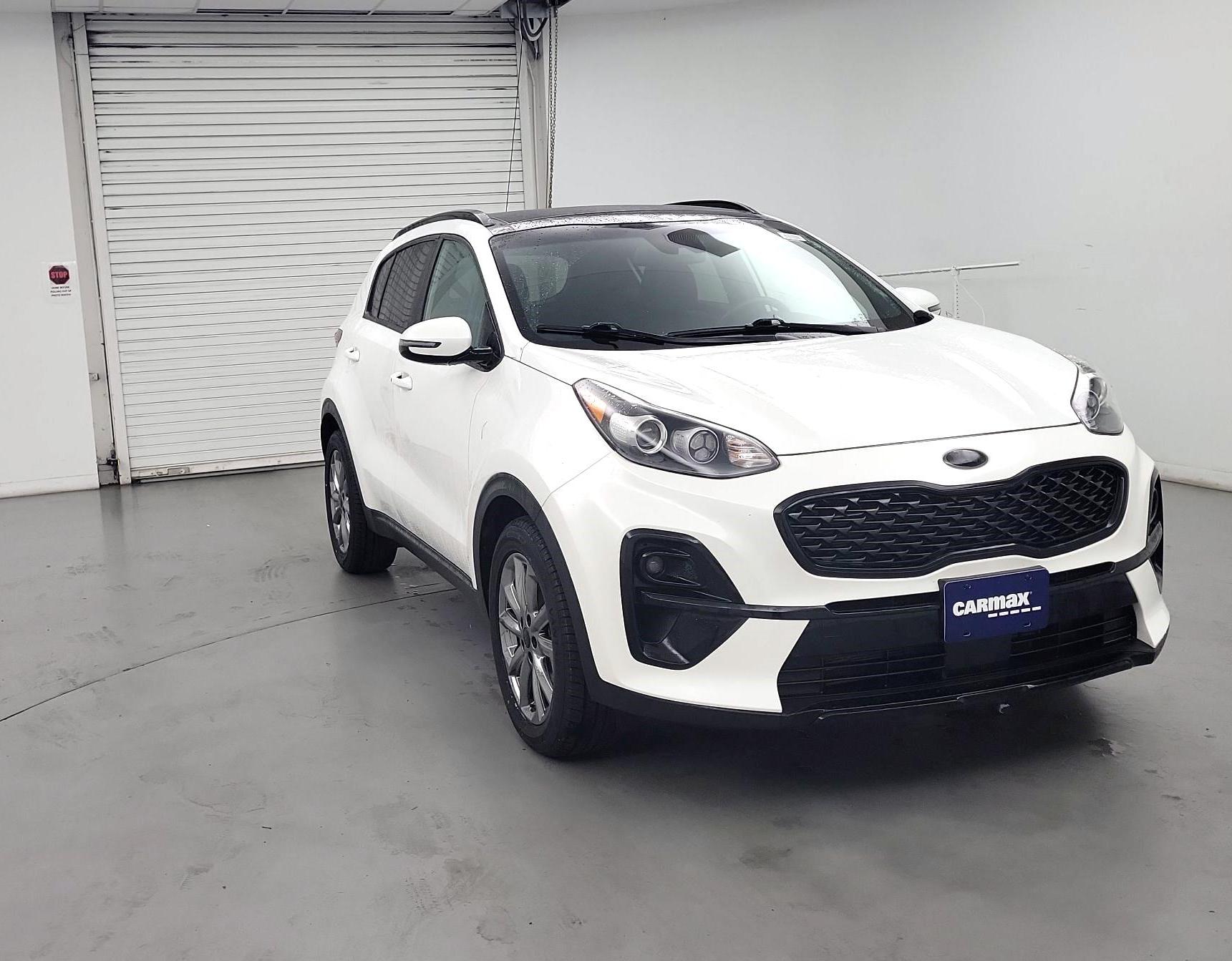 Thumbnail: 2022 Kia Sportage - 1