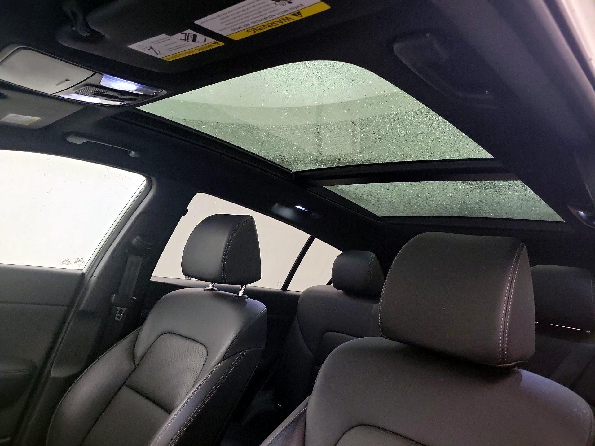 Thumbnail: 2022 Kia Sportage - 17