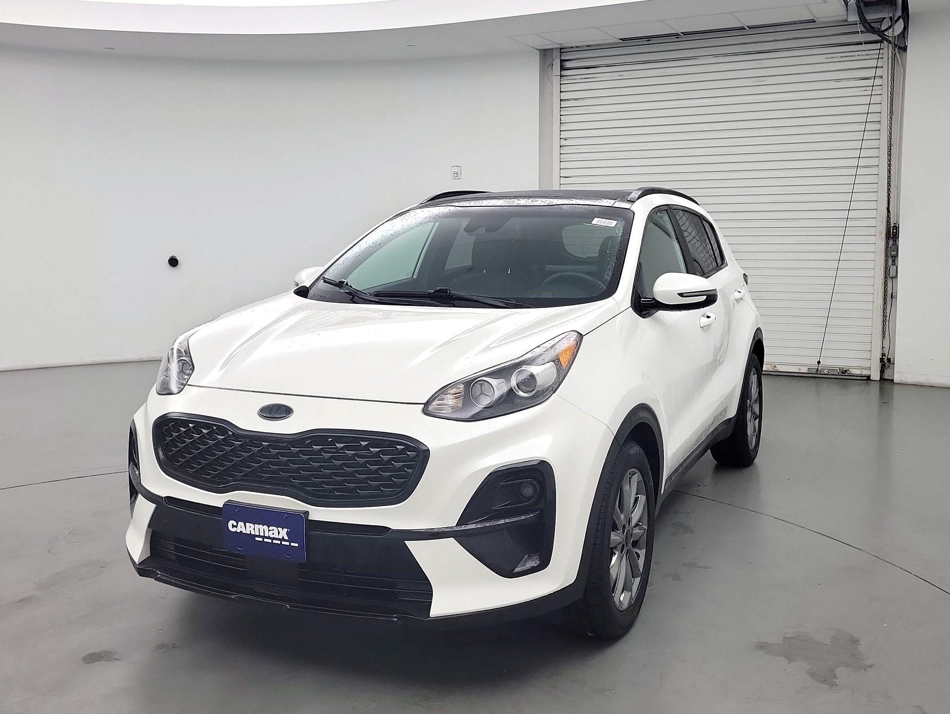 Thumbnail: 2022 Kia Sportage - 3